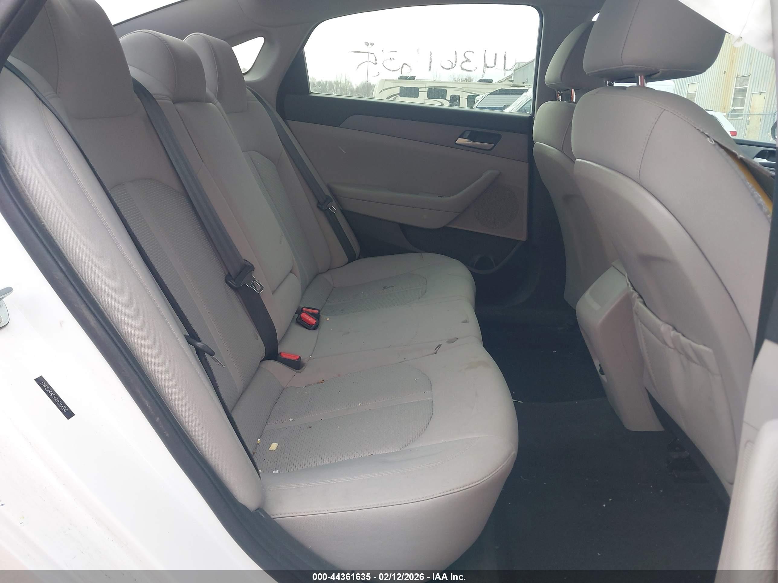 HYUNDAI SONATA image 8