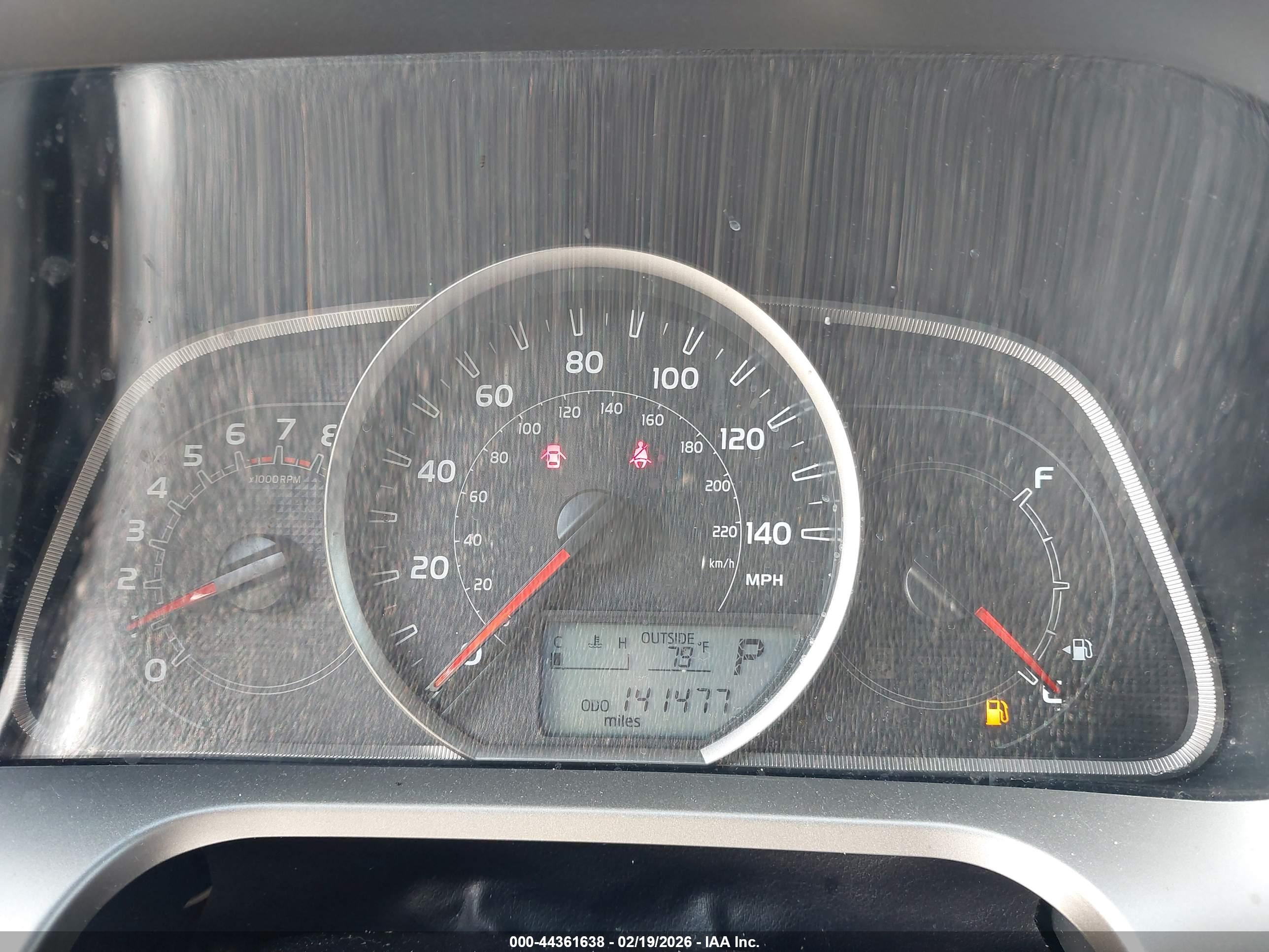 TOYOTA RAV4 image 7