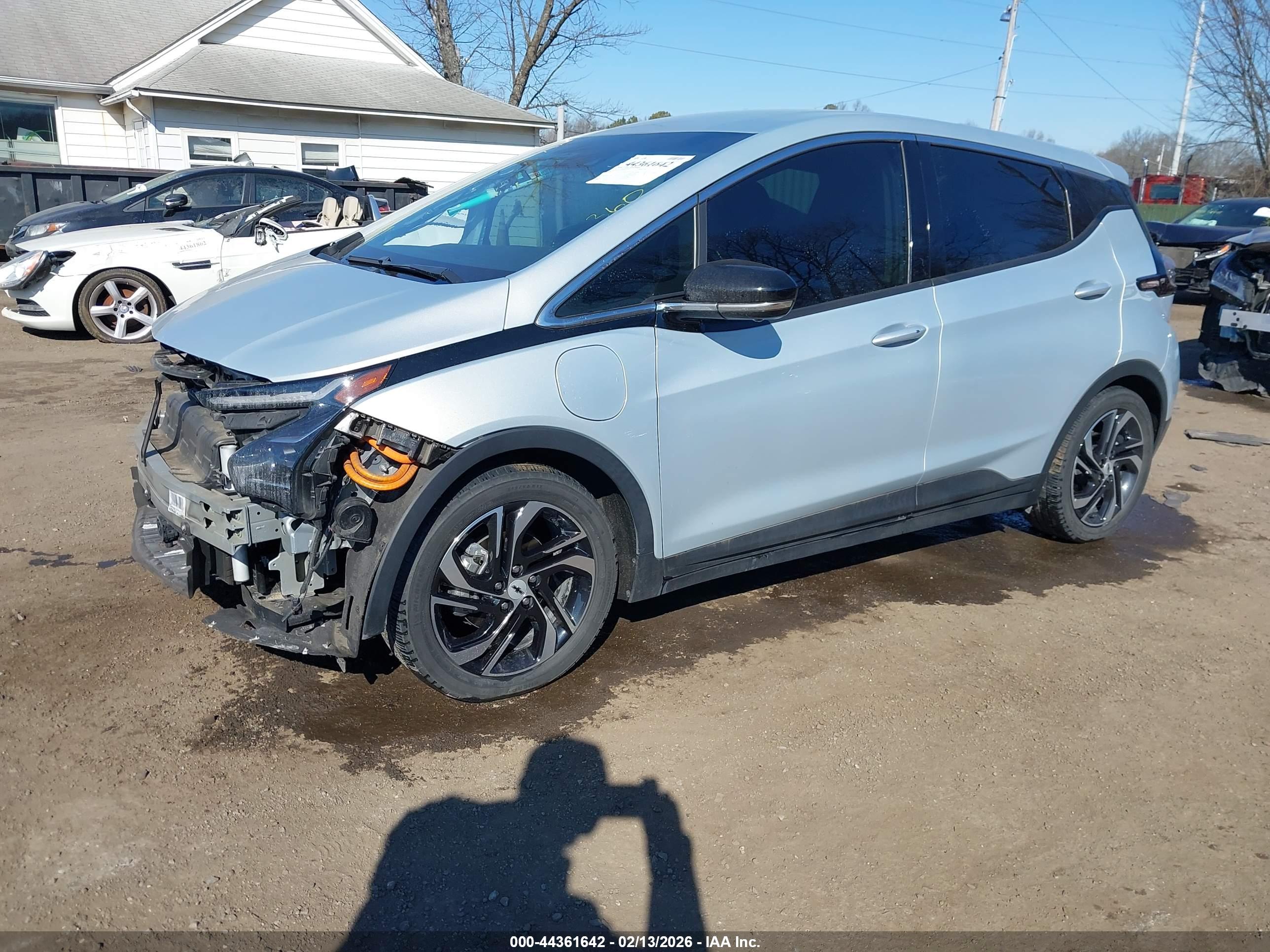 CHEVROLET BOLT image 2