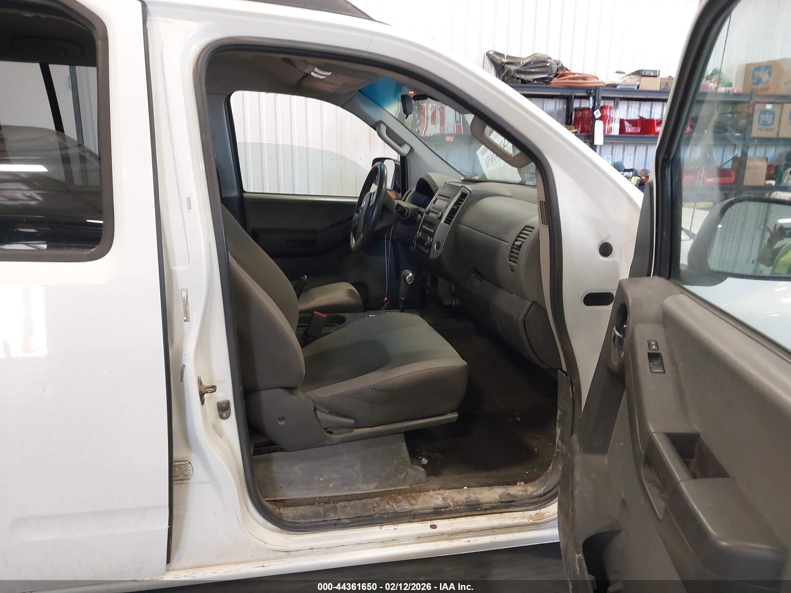 NISSAN XTERRA image 5