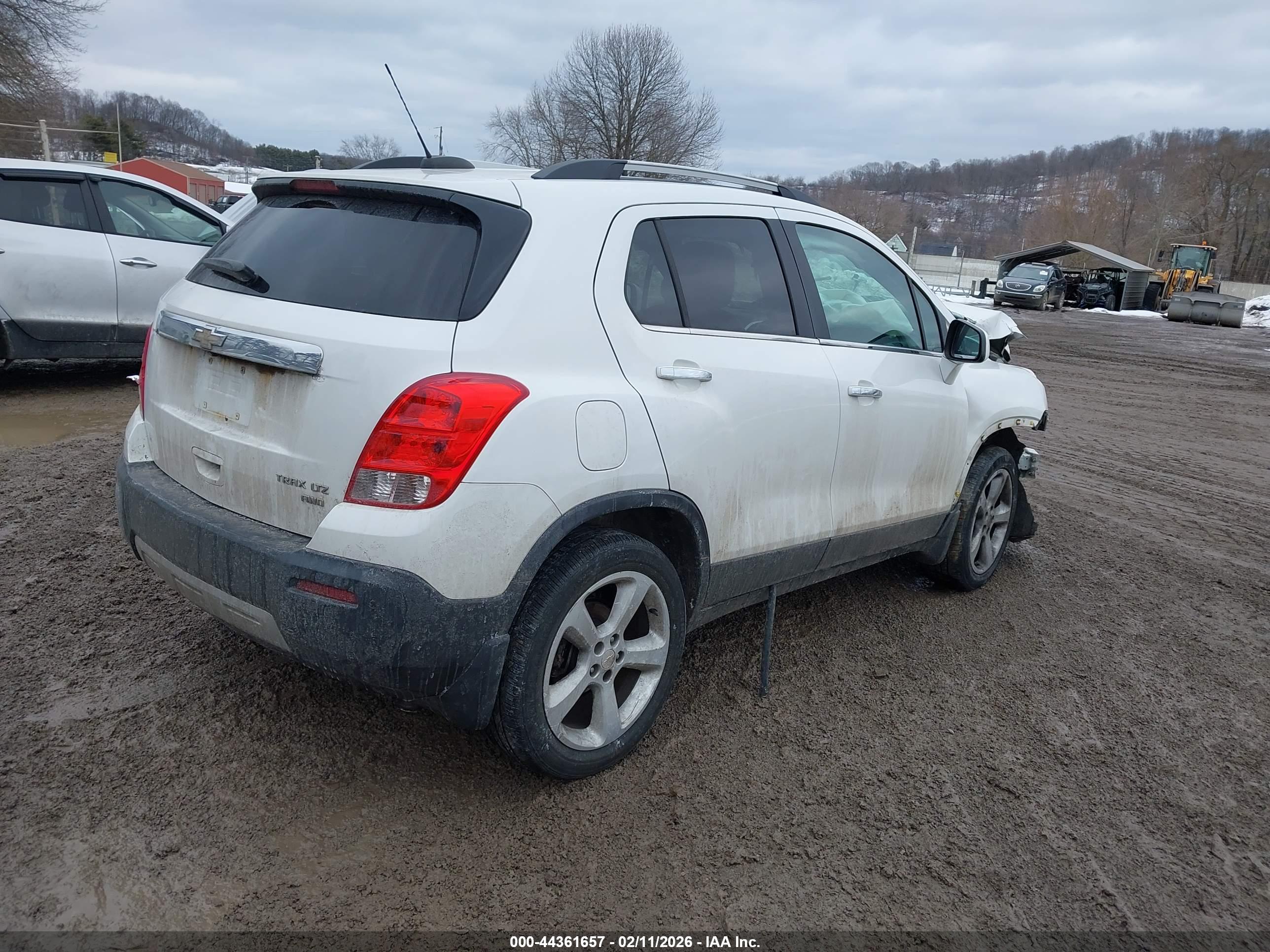 CHEVROLET TRAX image 4