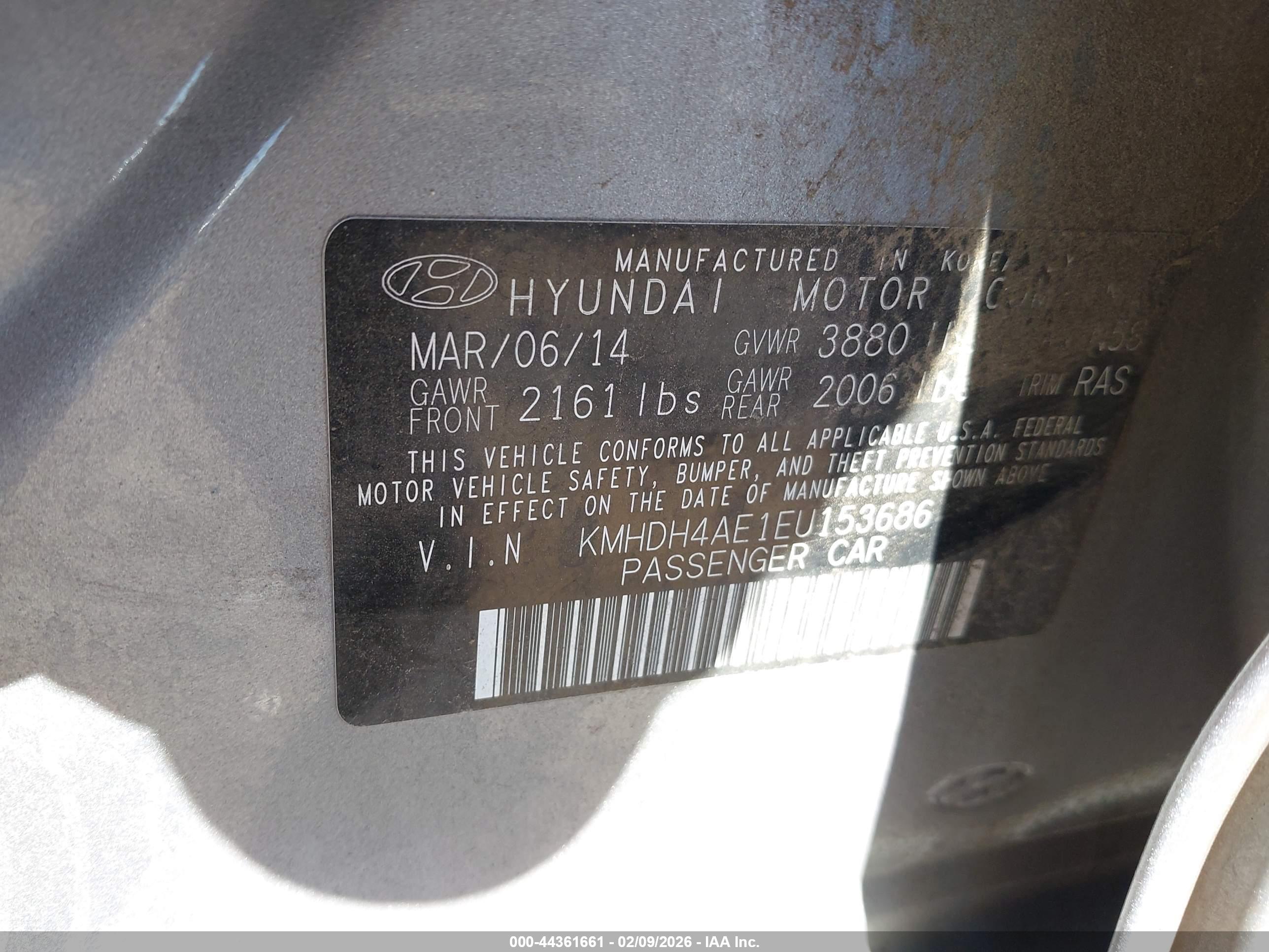 HYUNDAI ELANTRA image 9