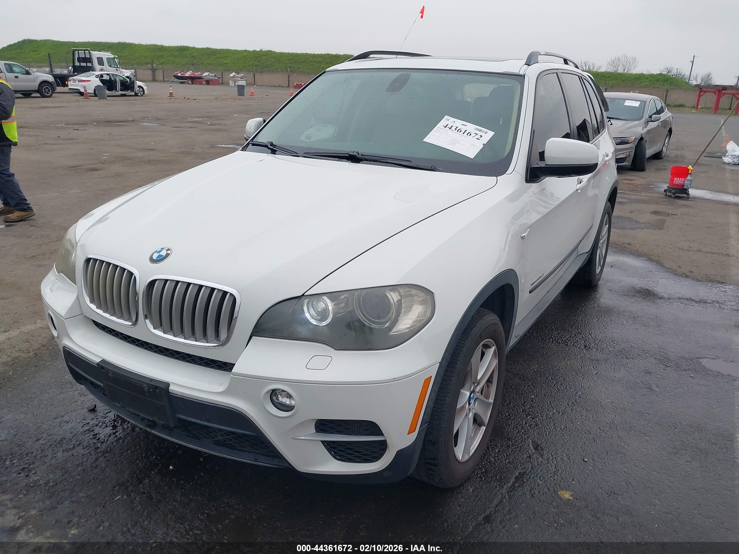 BMW X5 image 2