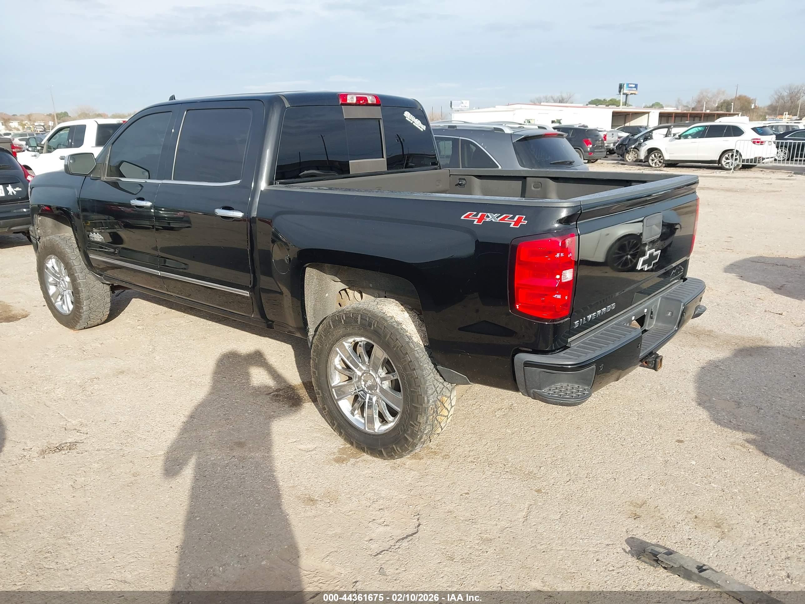 CHEVROLET SILVERADO image 3