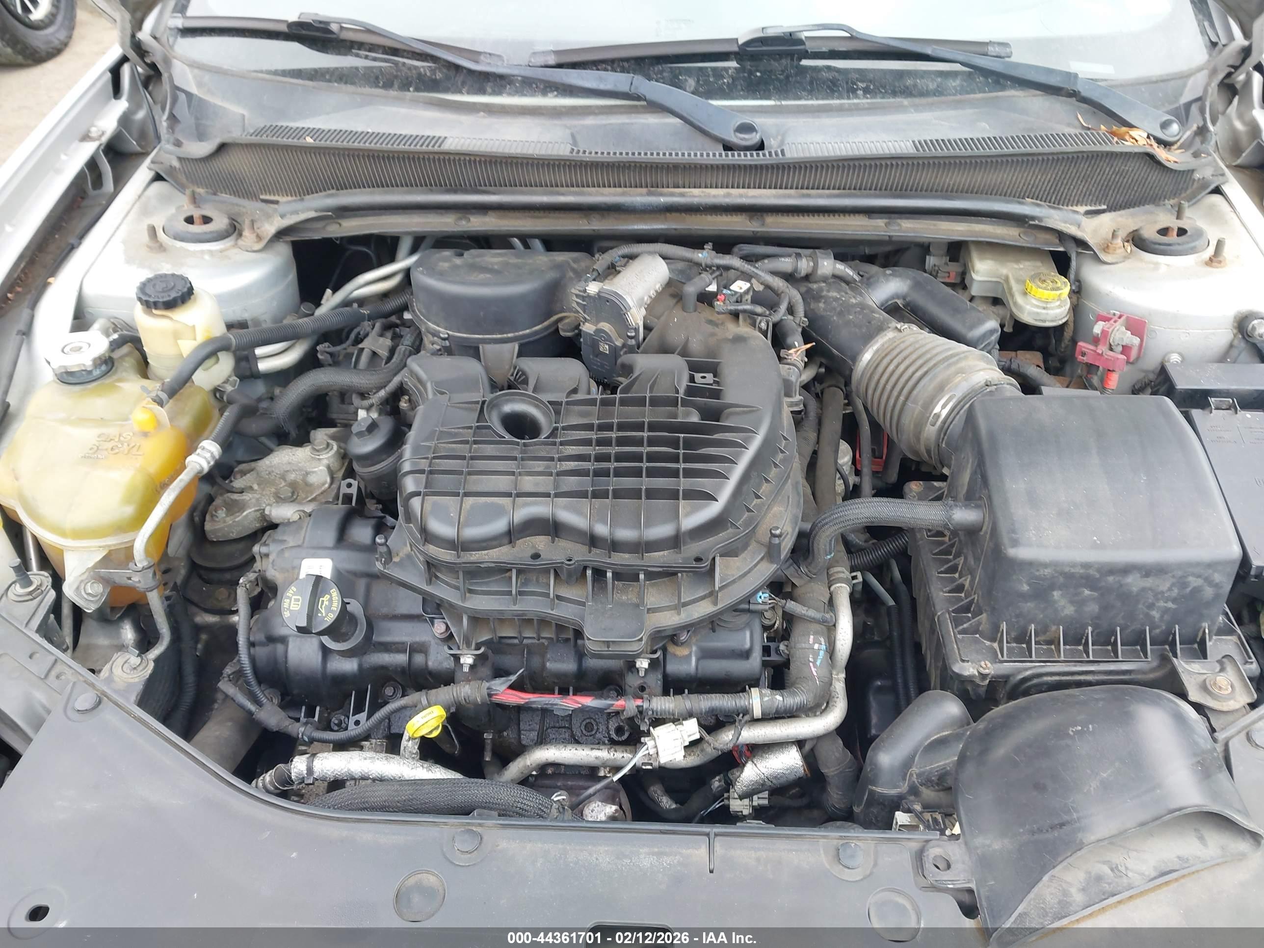 DODGE AVENGER image 10
