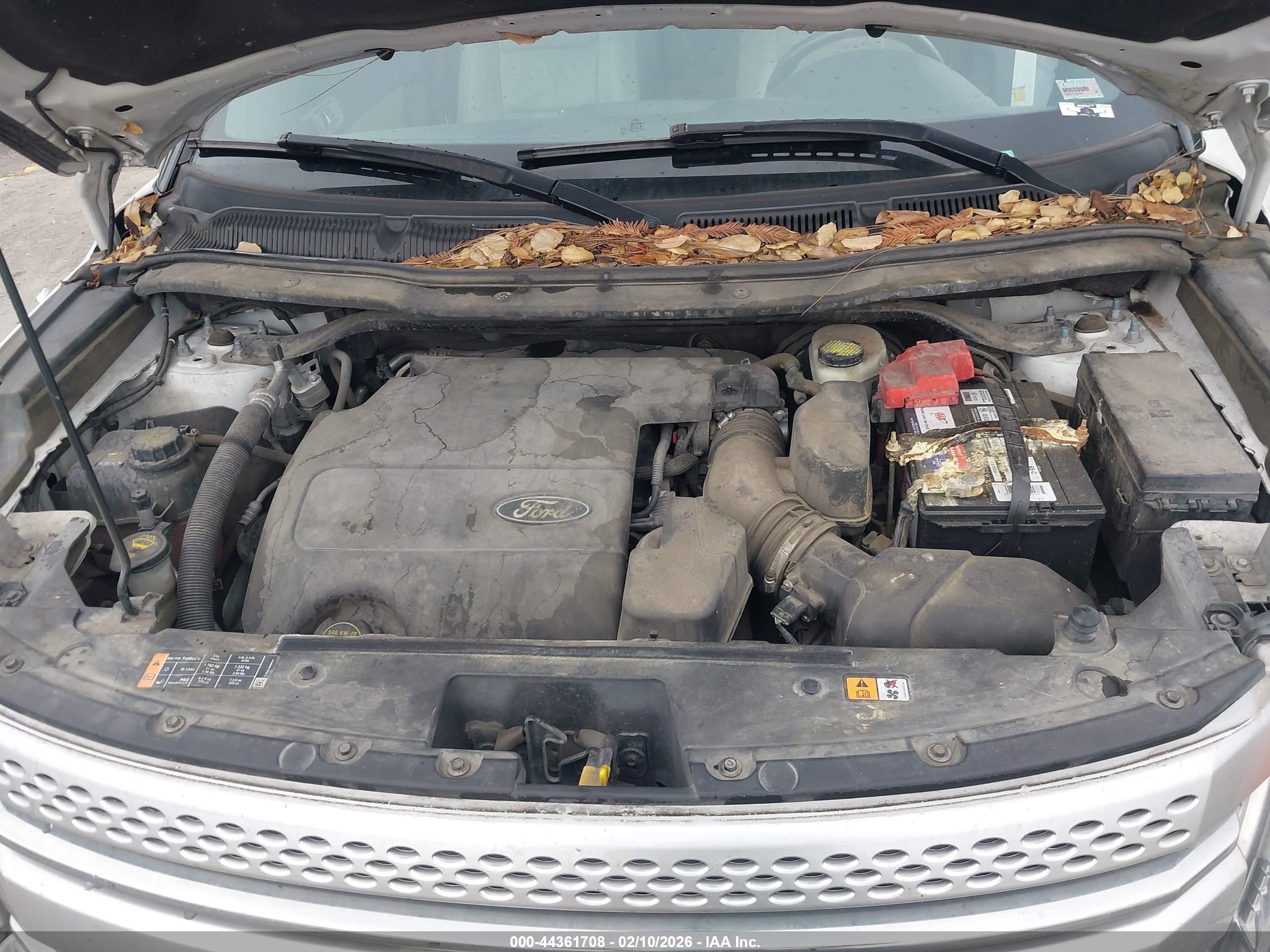FORD EXPLORER image 10