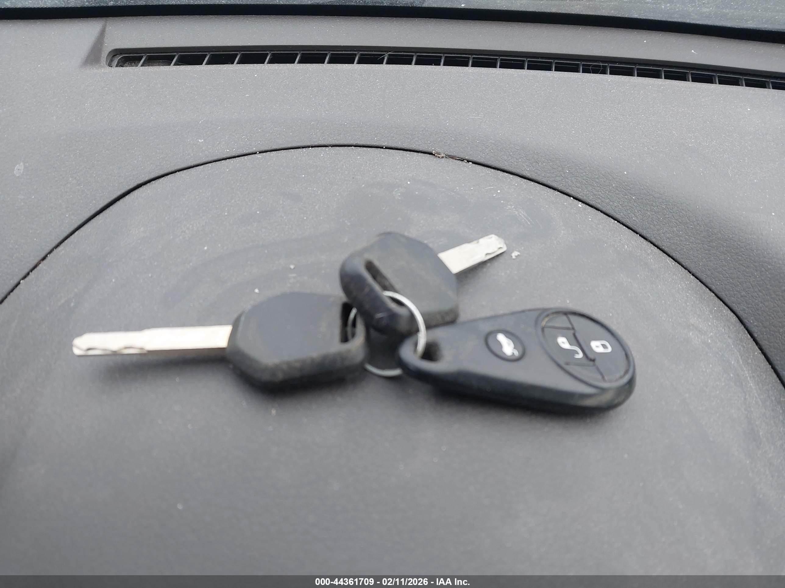SUBARU FORESTER image 11