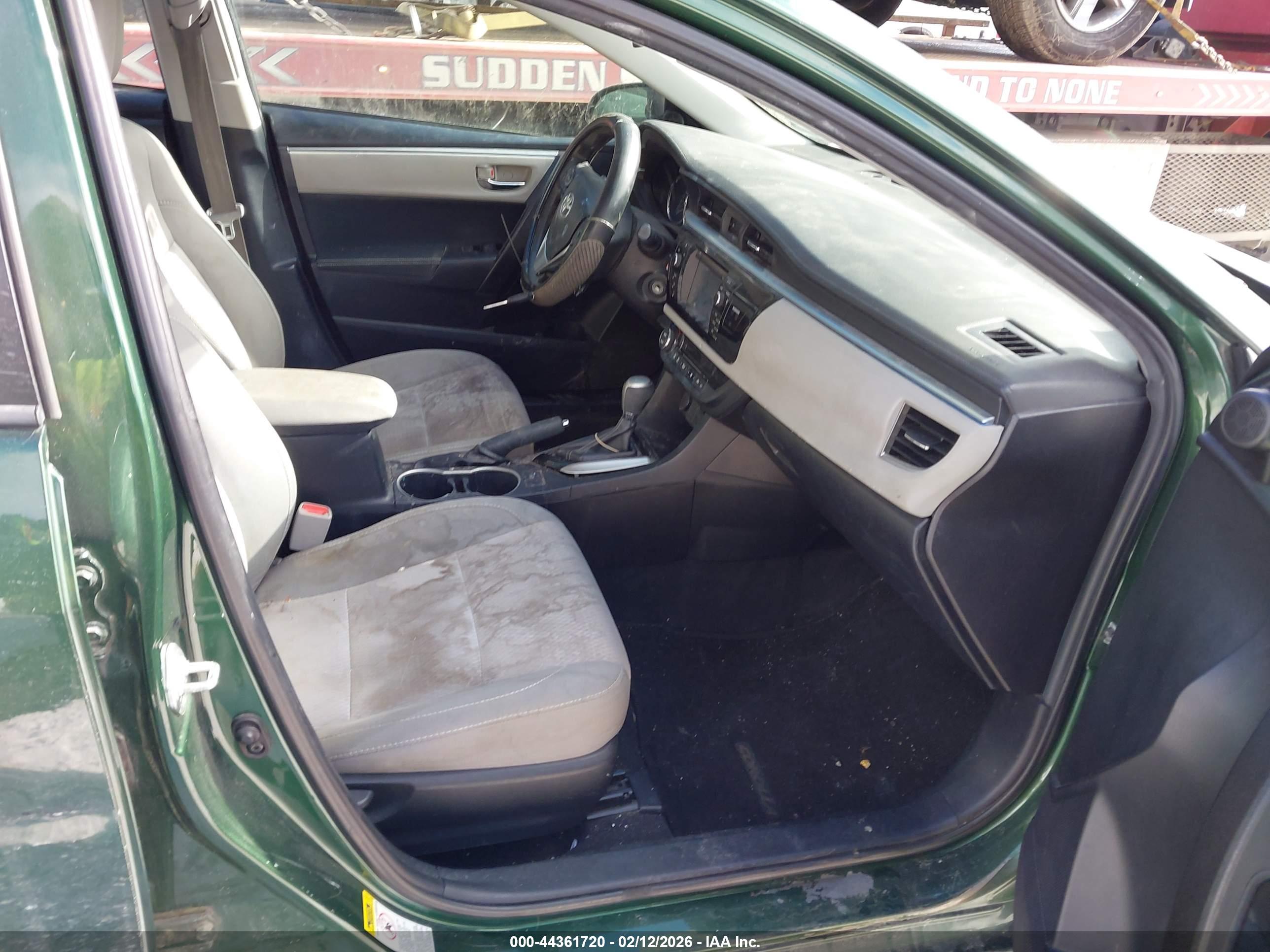 TOYOTA COROLLA image 5