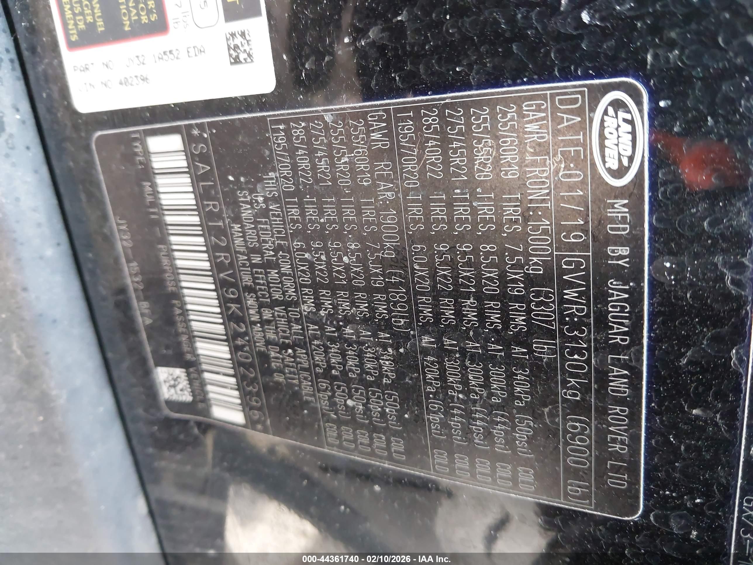LAND ROVER image 9