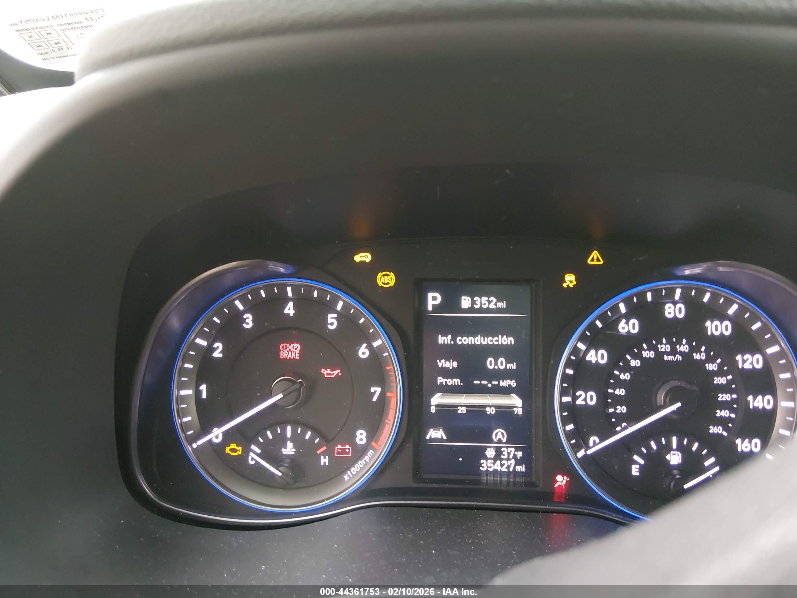 HYUNDAI KONA image 7