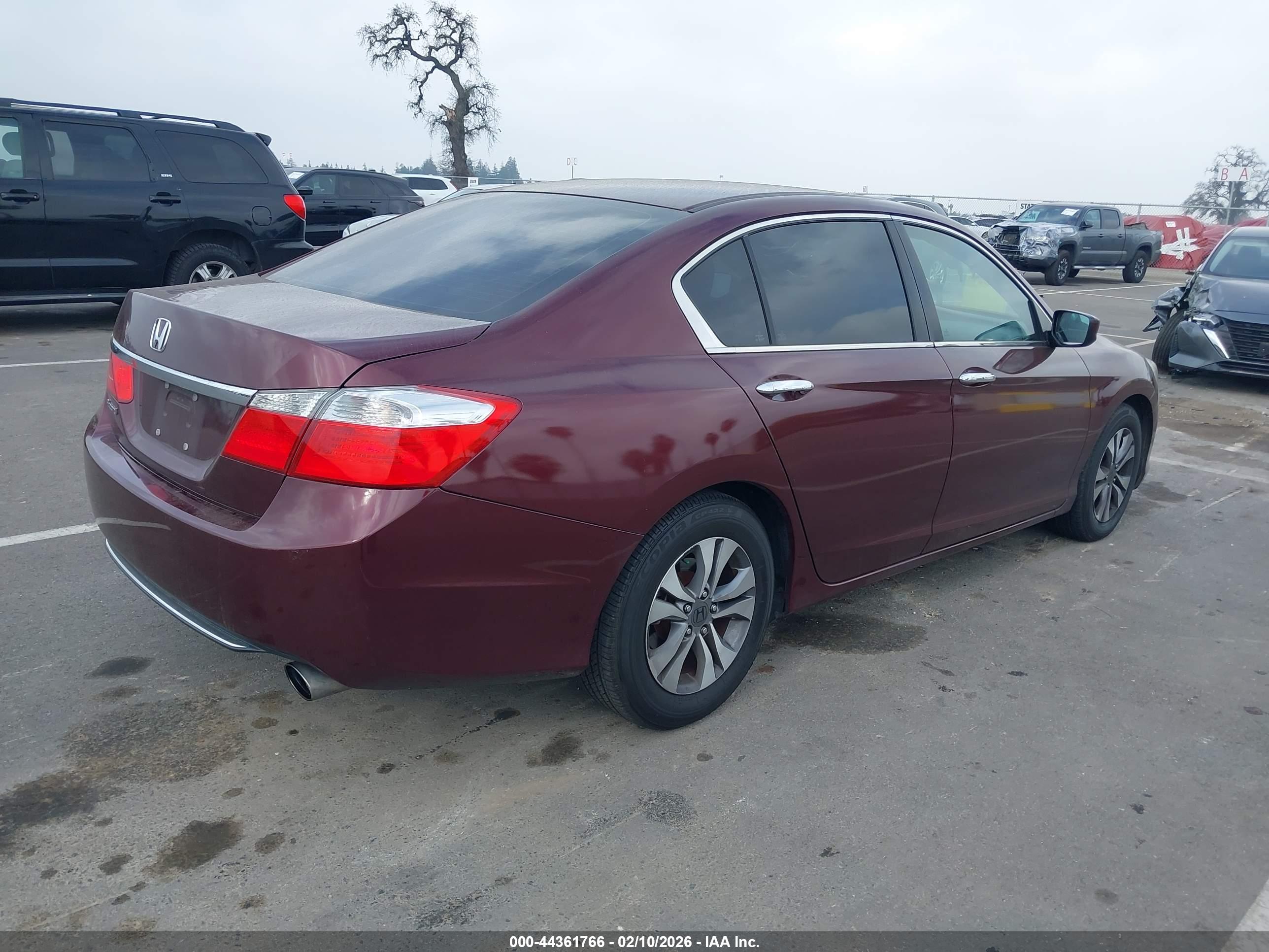 HONDA ACCORD image 4
