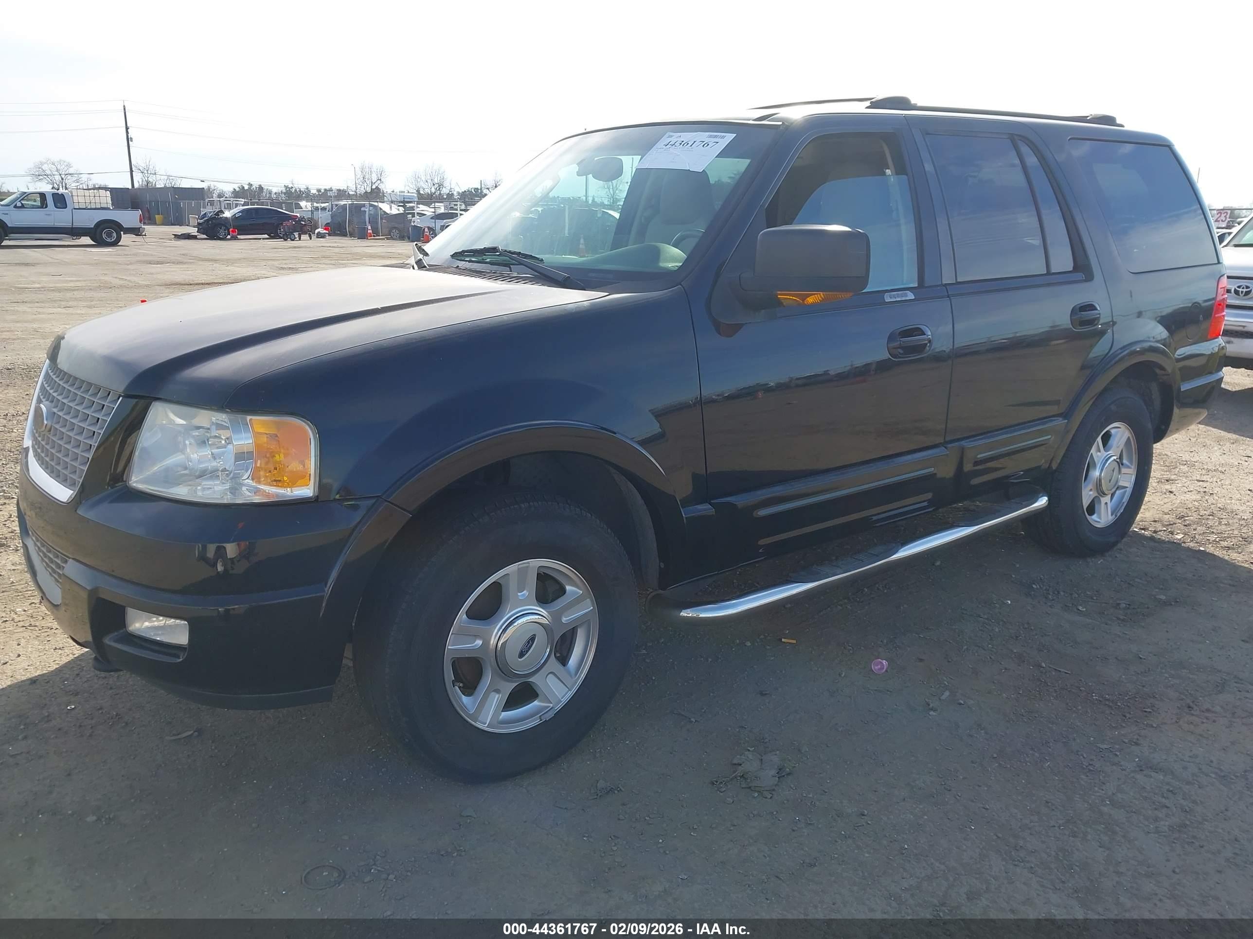 FORD EXPEDITION image 2