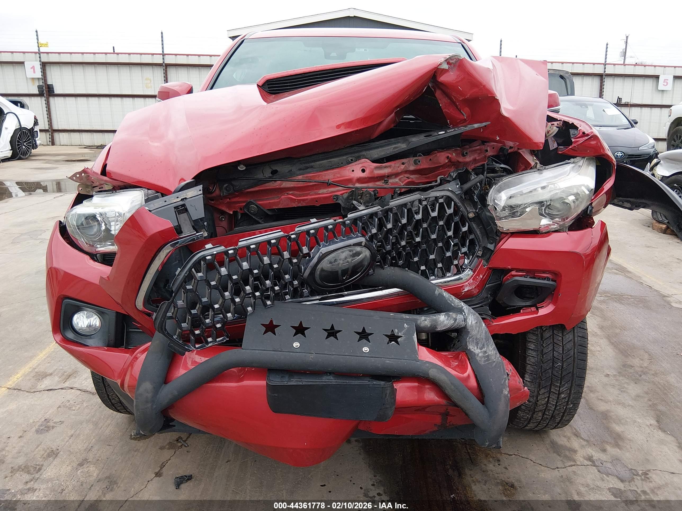 TOYOTA TACOMA image 6