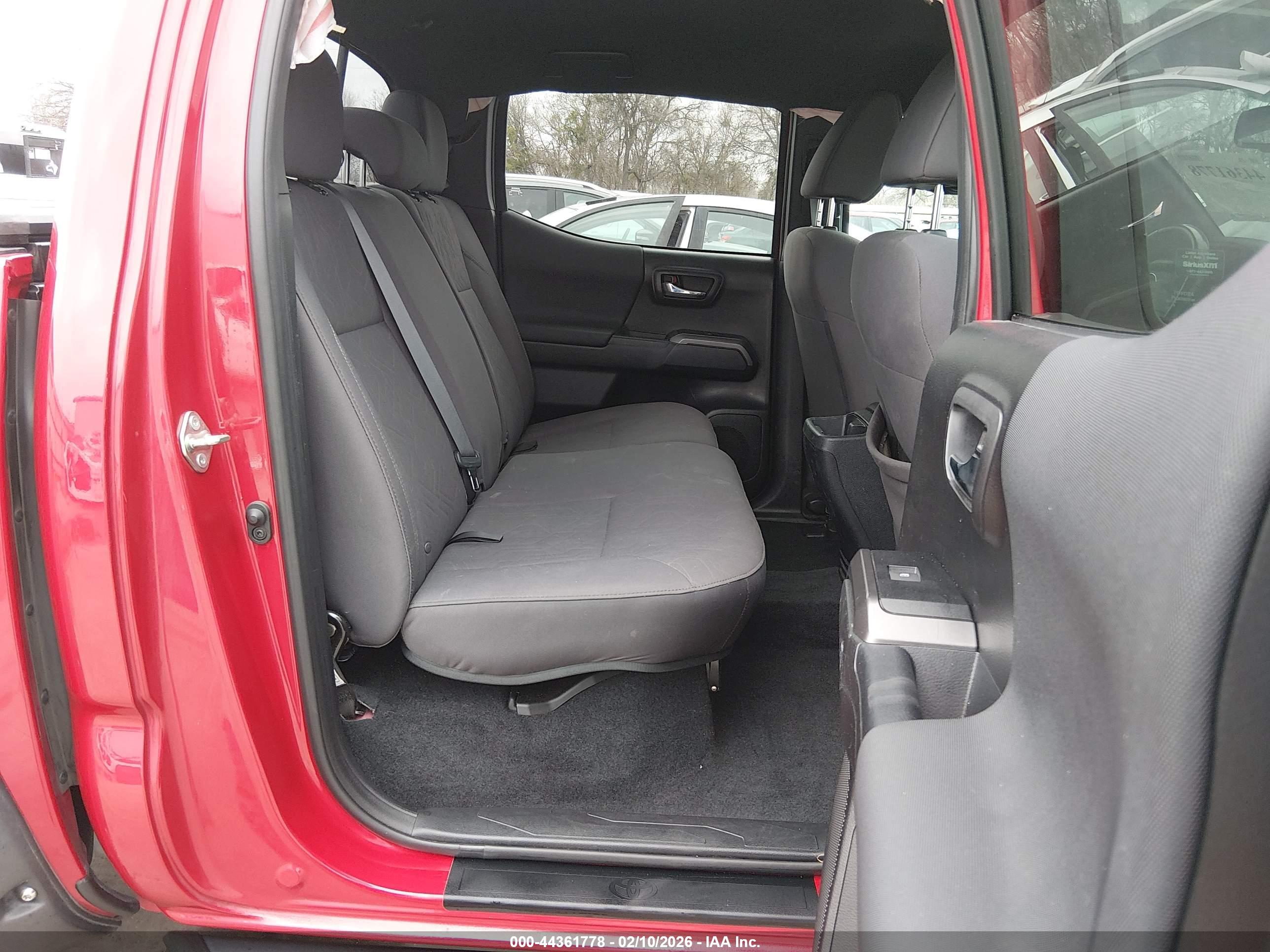TOYOTA TACOMA image 8