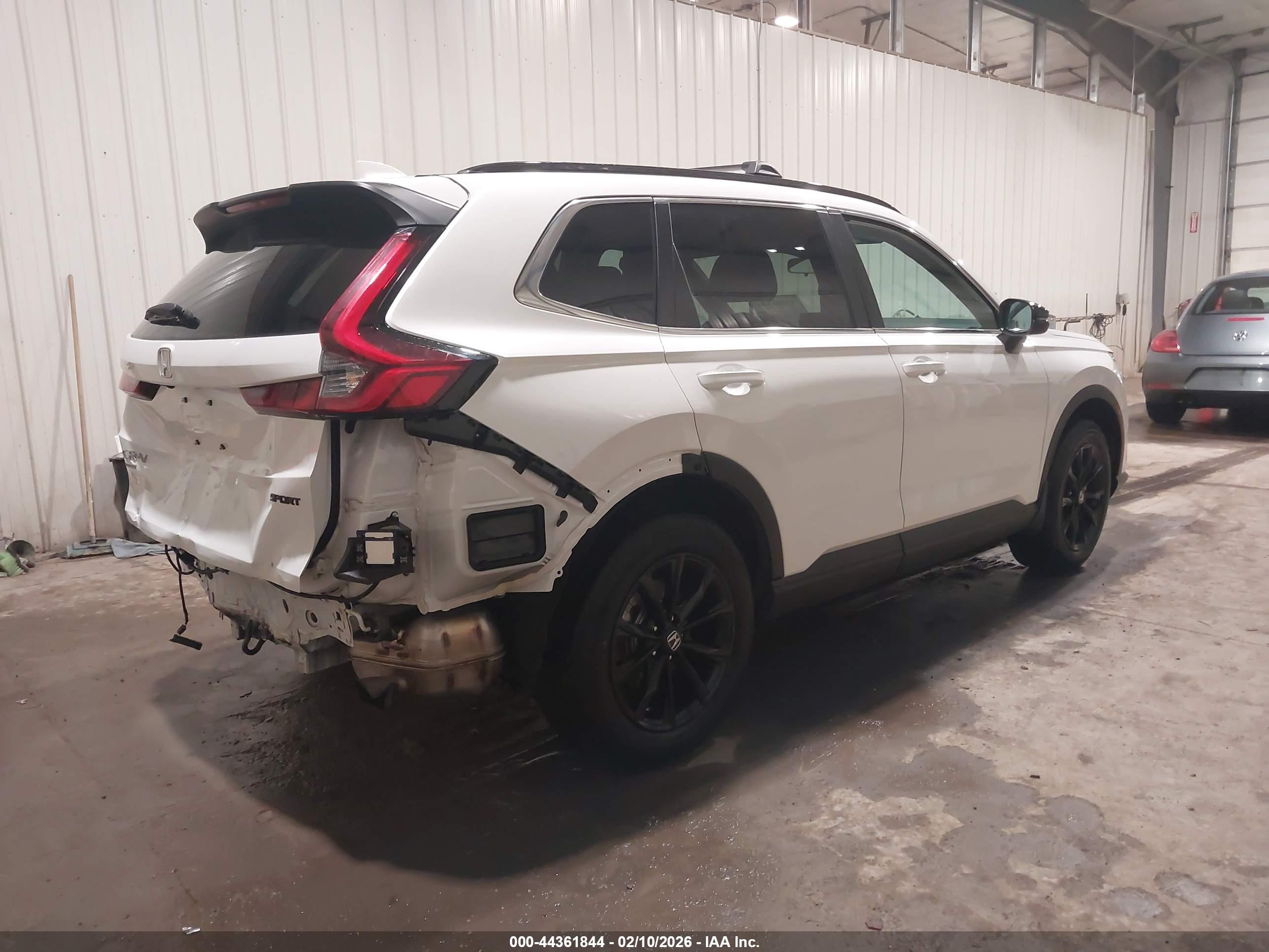 HONDA CR-V image 4