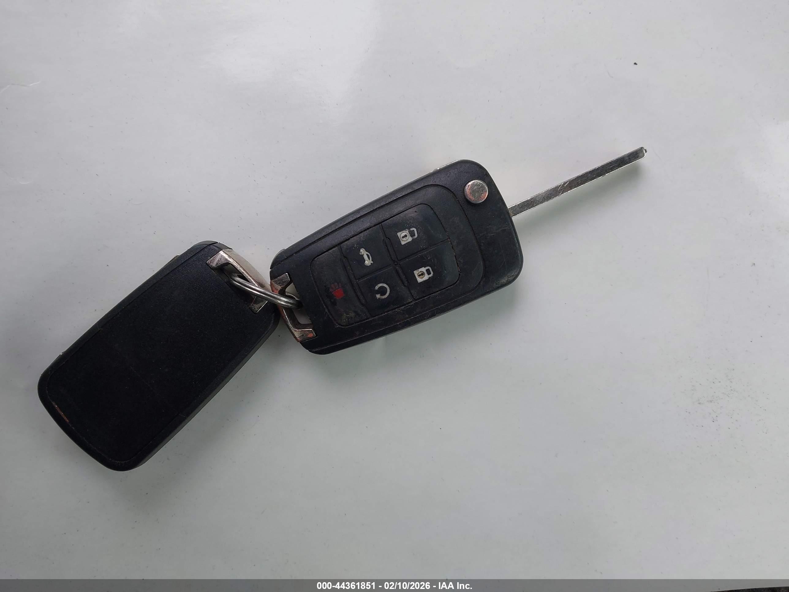 CHEVROLET EQUINOX image 11