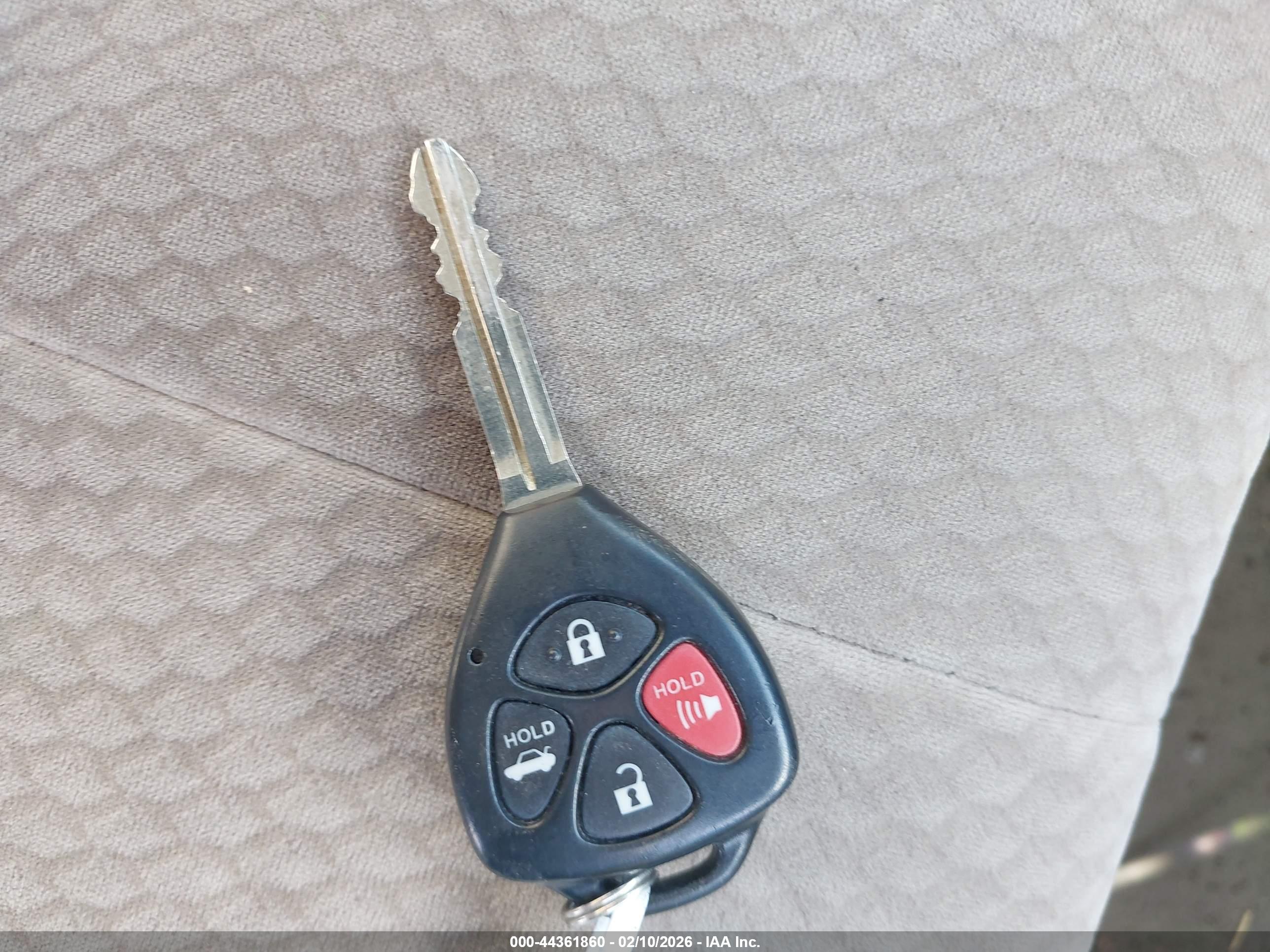 TOYOTA CAMRY image 11