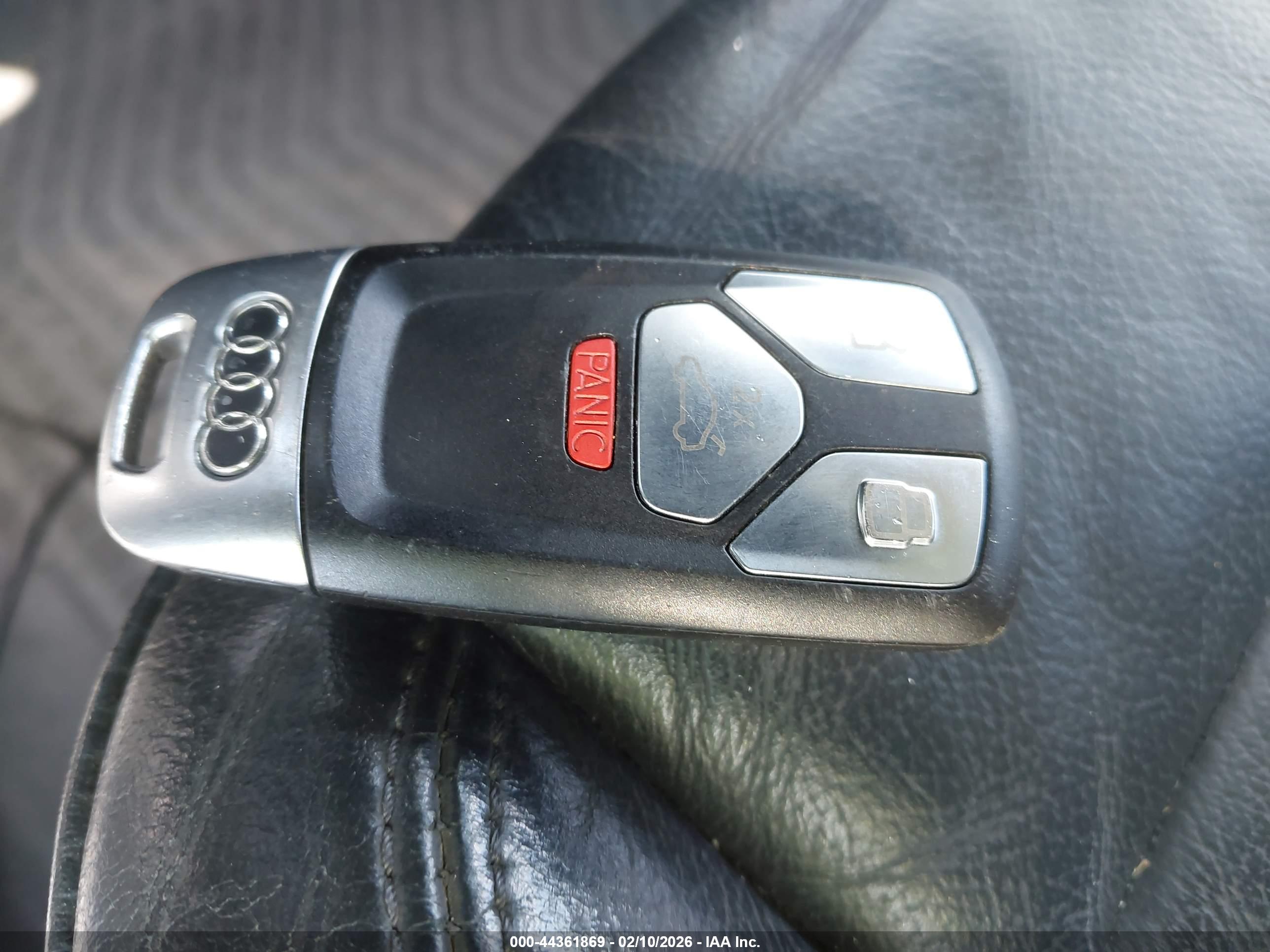 AUDI A4 image 11