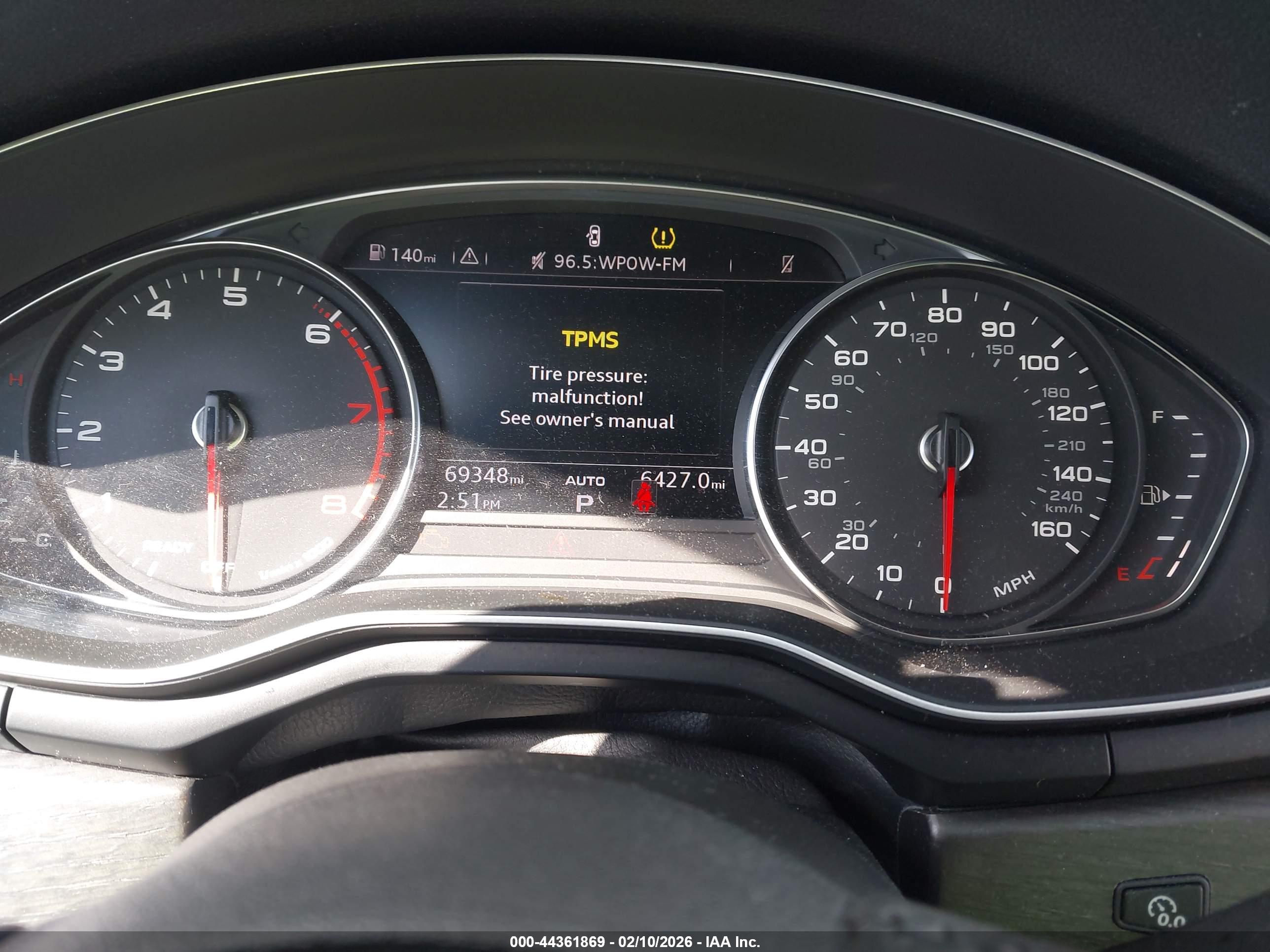 AUDI A4 image 7