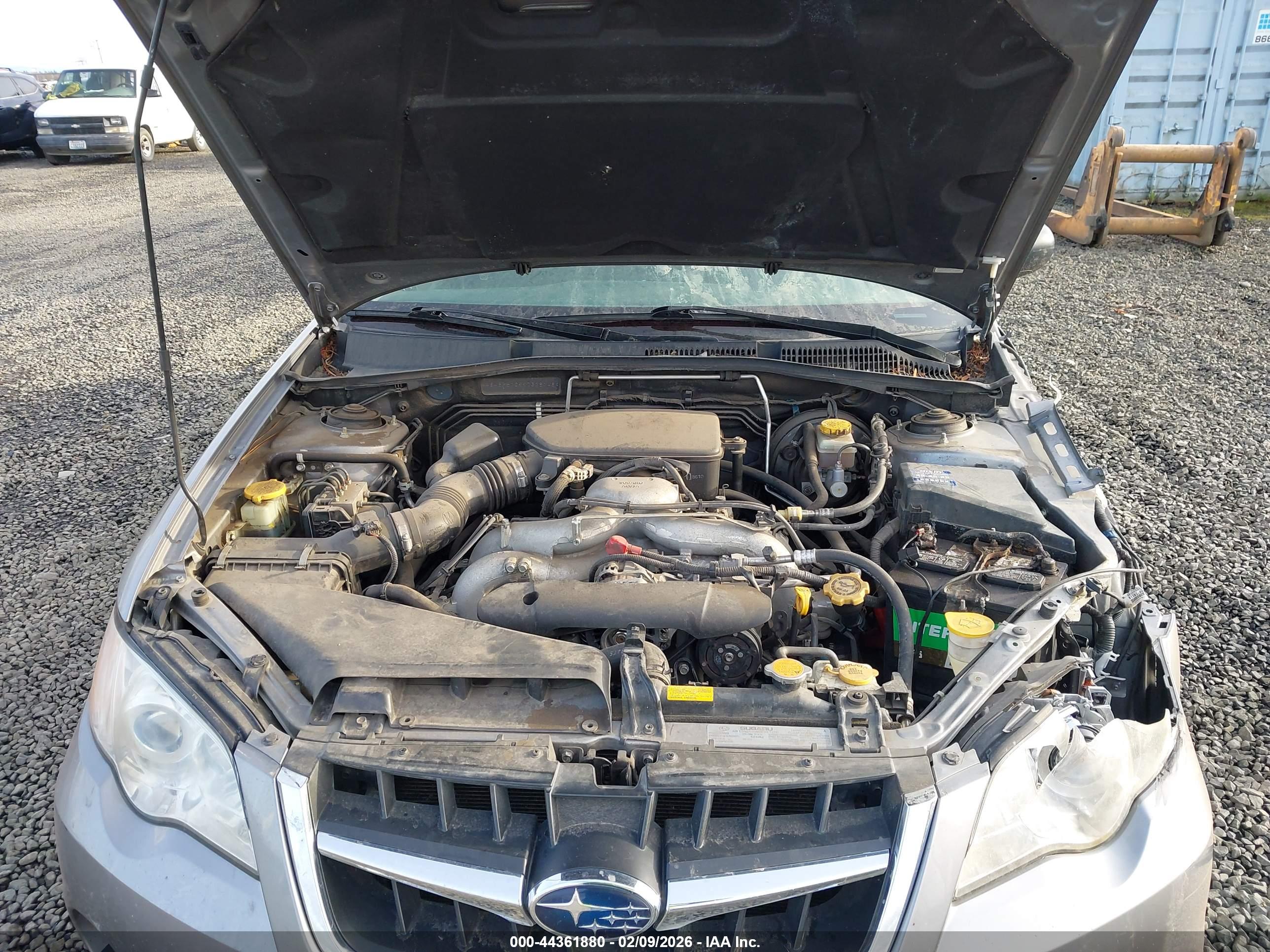 SUBARU OUTBACK image 10