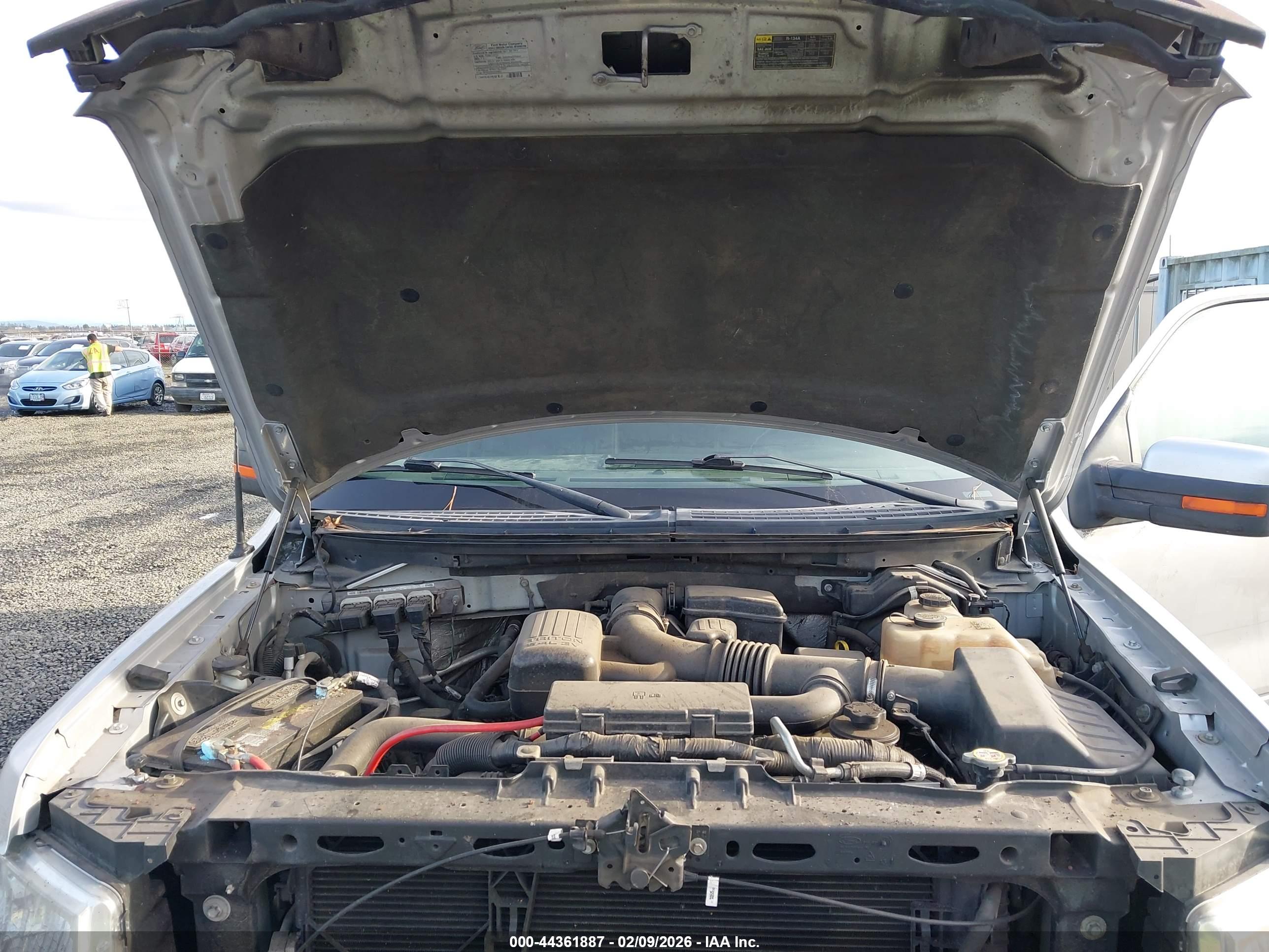 FORD F-150 image 10