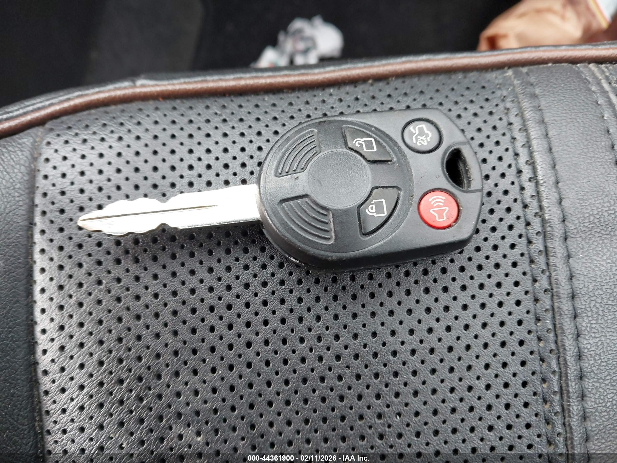LINCOLN MKZ image 11