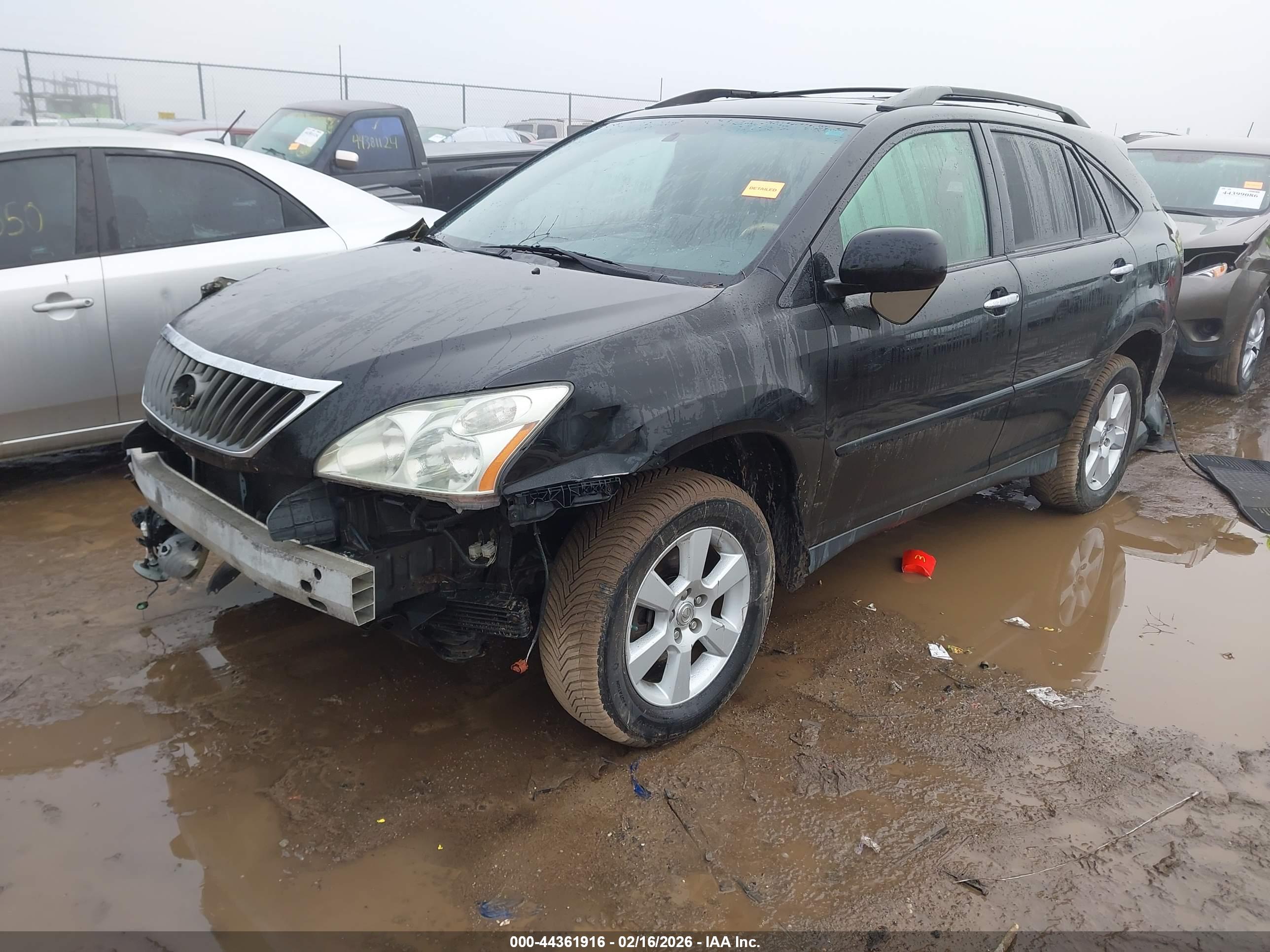 LEXUS RX image 2