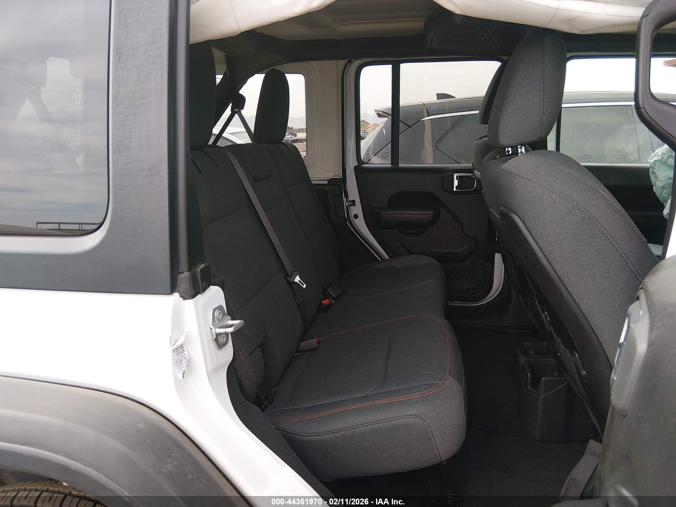 JEEP WRANGLER image 8