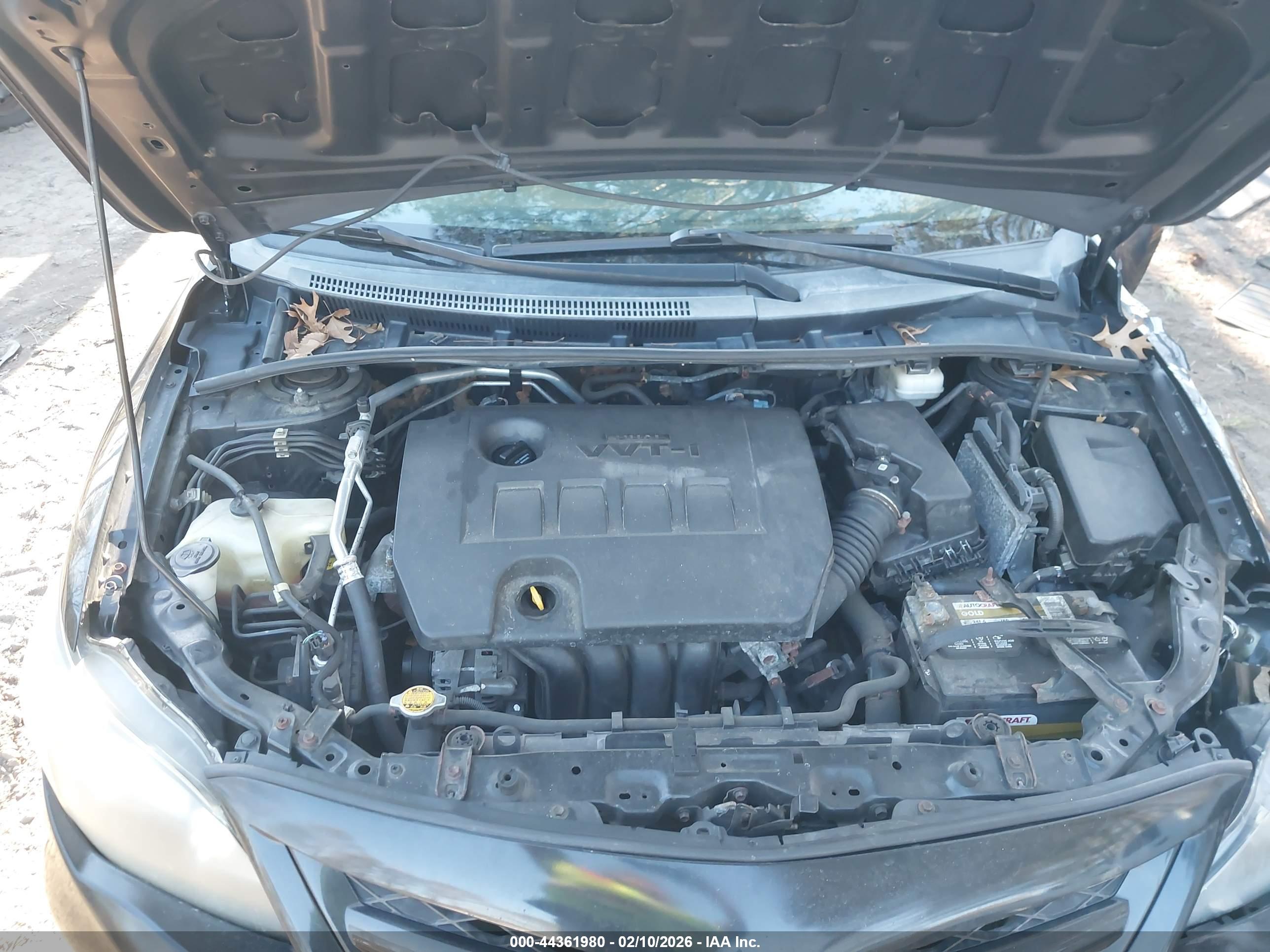 TOYOTA COROLLA image 10