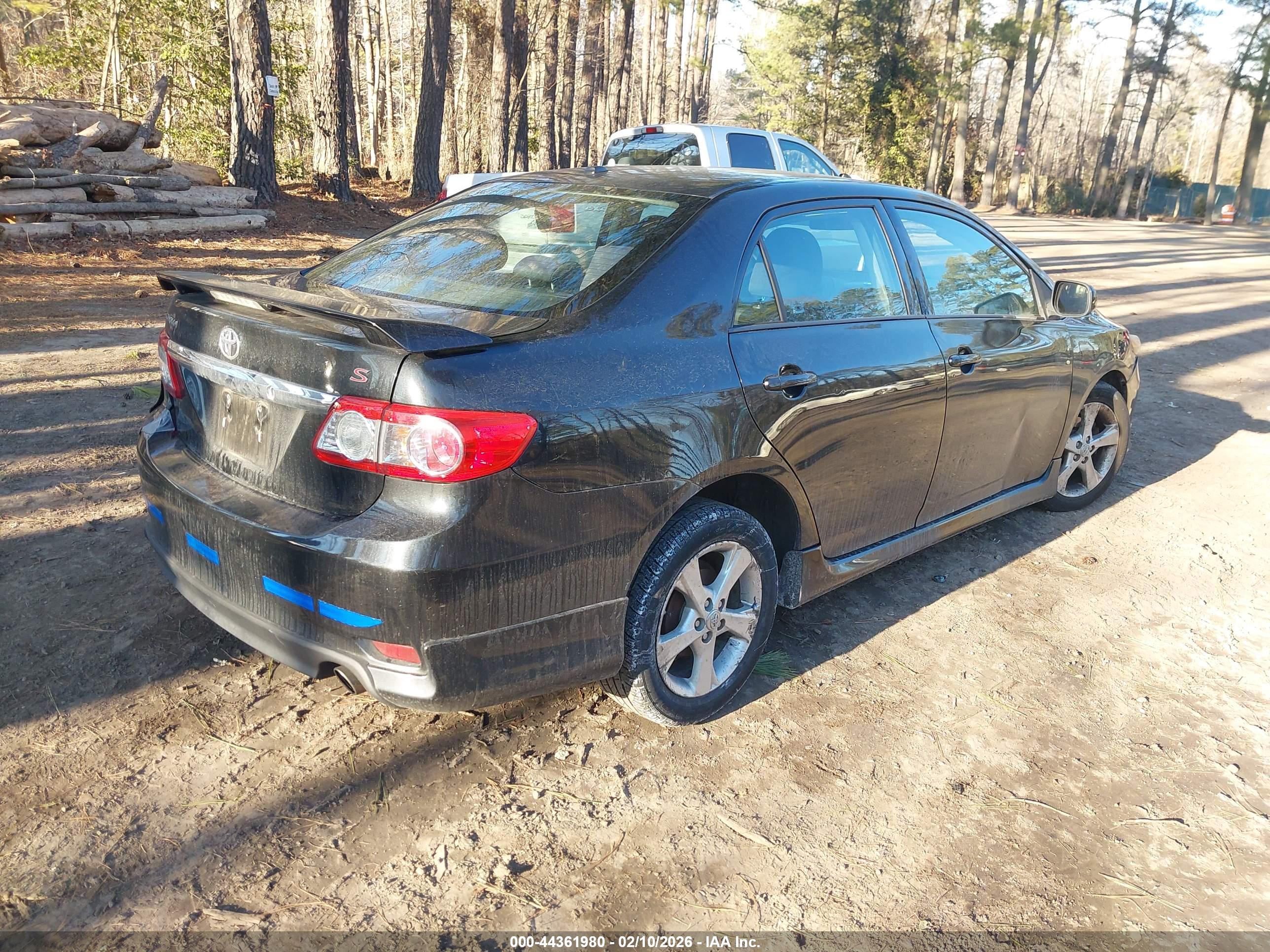 TOYOTA COROLLA image 4