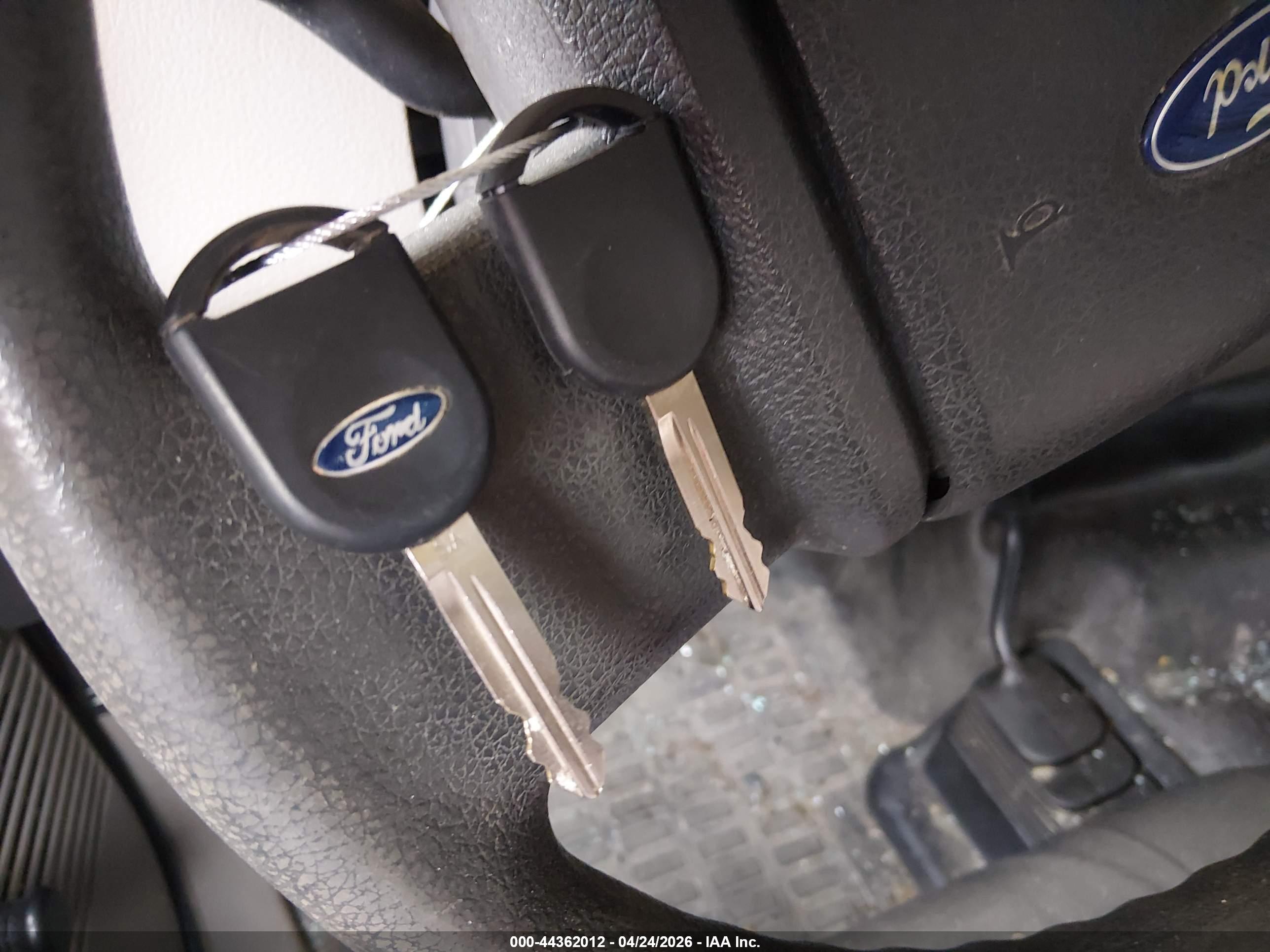 FORD F-250 image 11