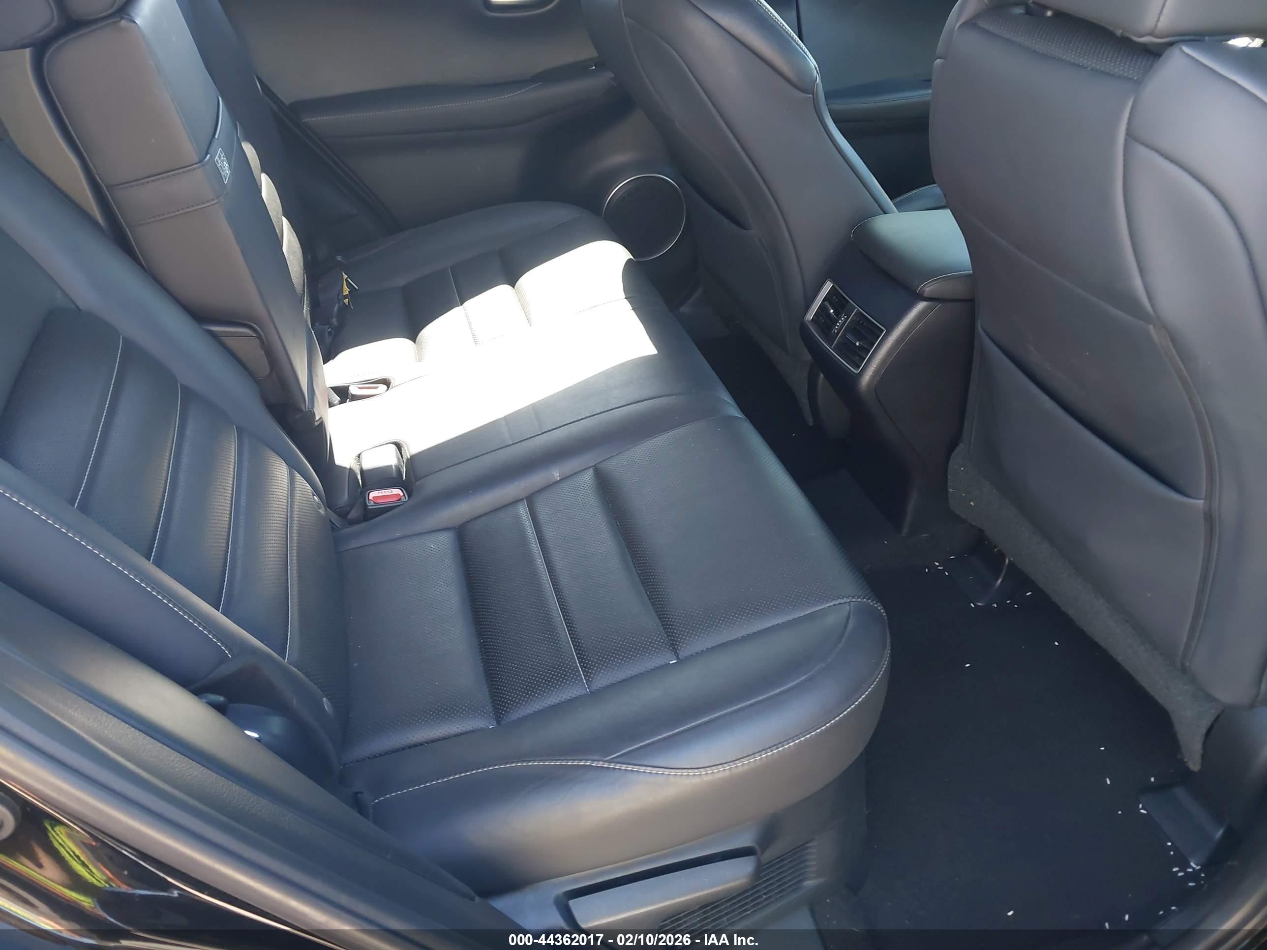 LEXUS NX image 8