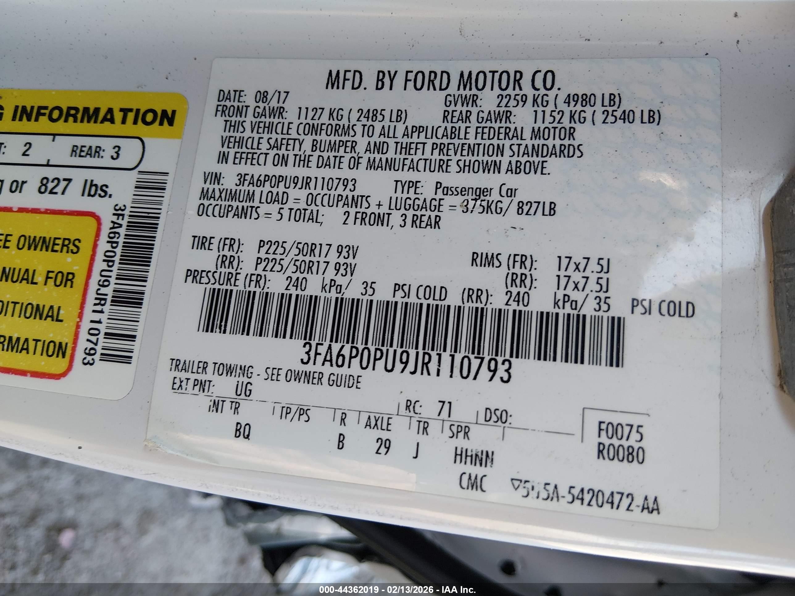 FORD FUSION image 9