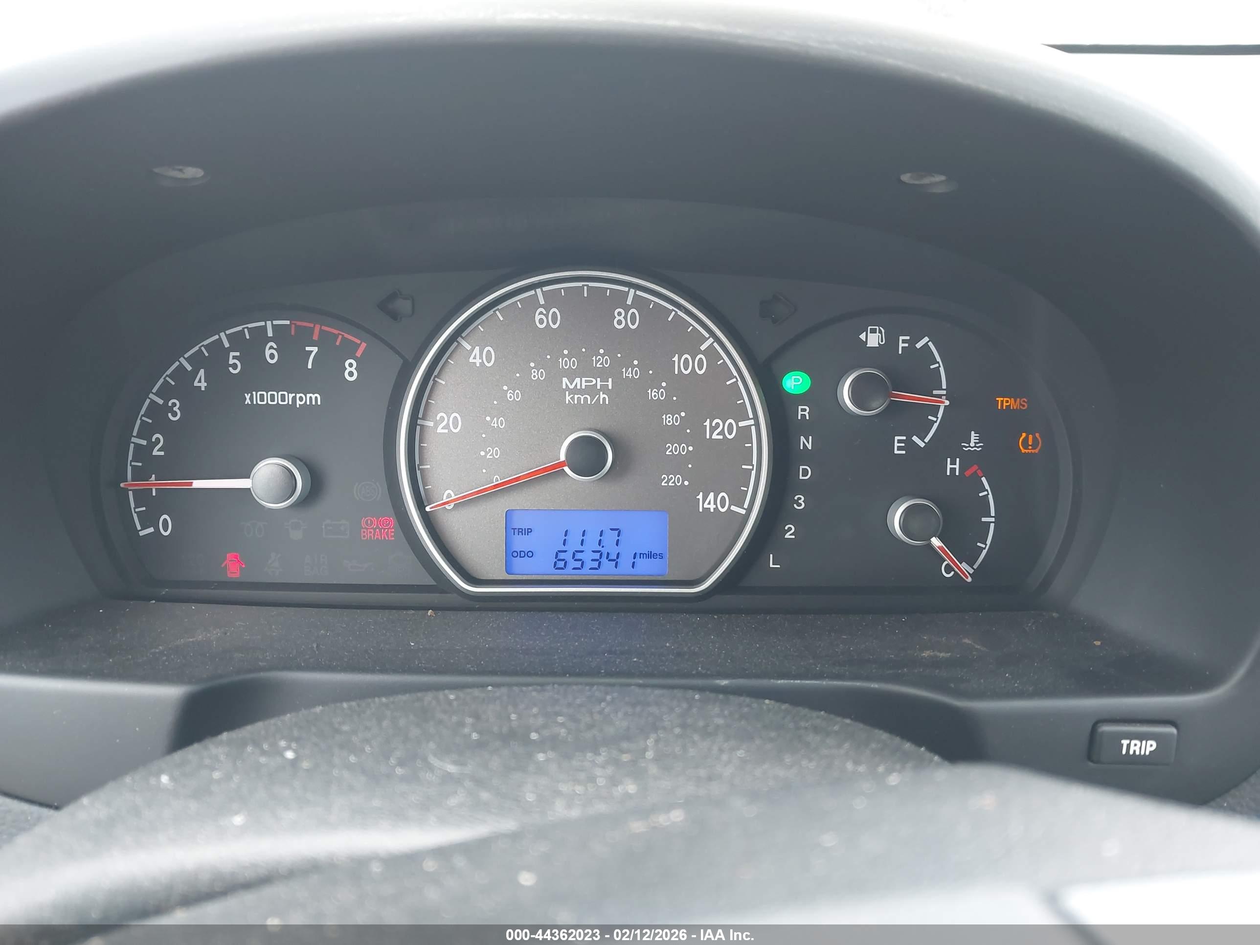 HYUNDAI ELANTRA image 7