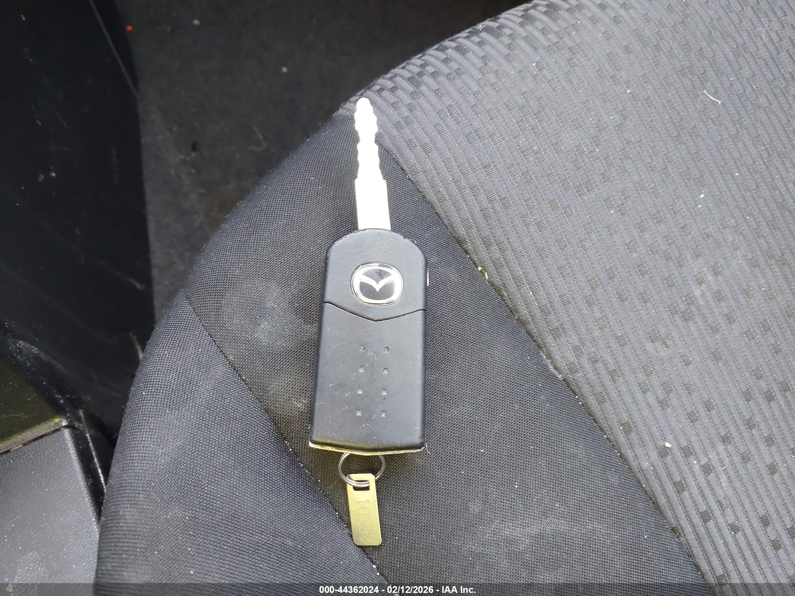 MAZDA MAZDA5 image 11