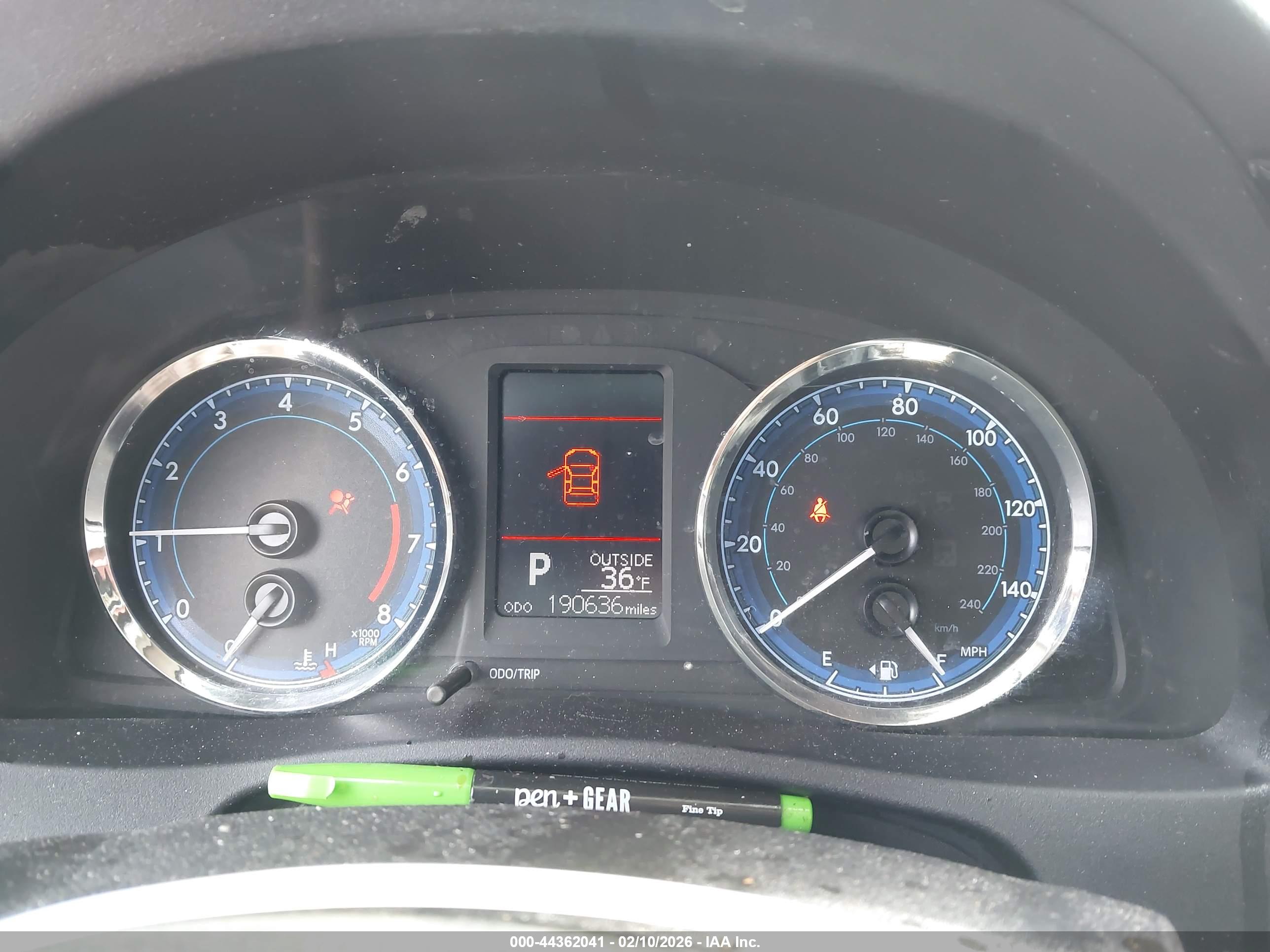 TOYOTA COROLLA image 7