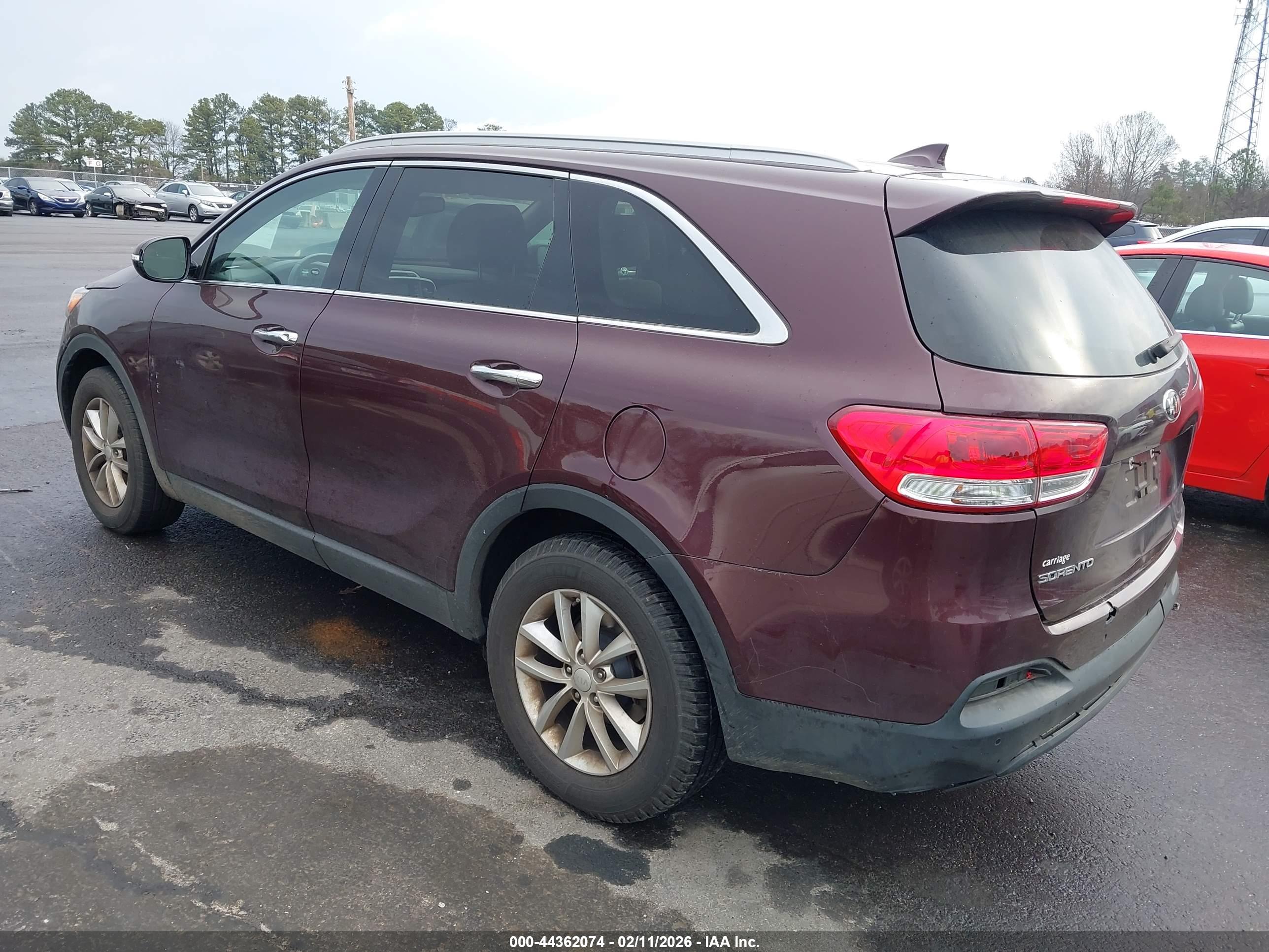 KIA SORENTO image 3
