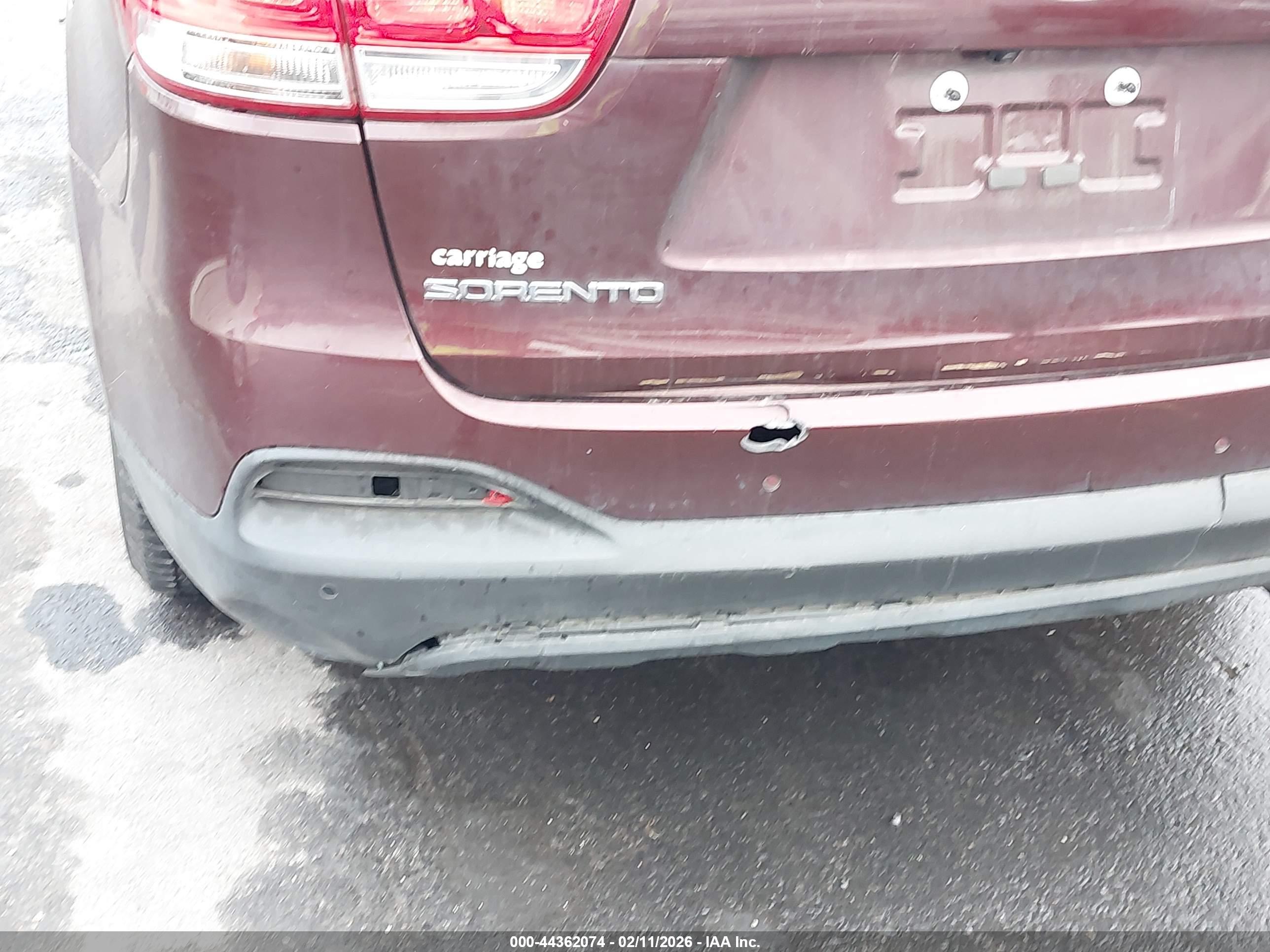 KIA SORENTO image 6