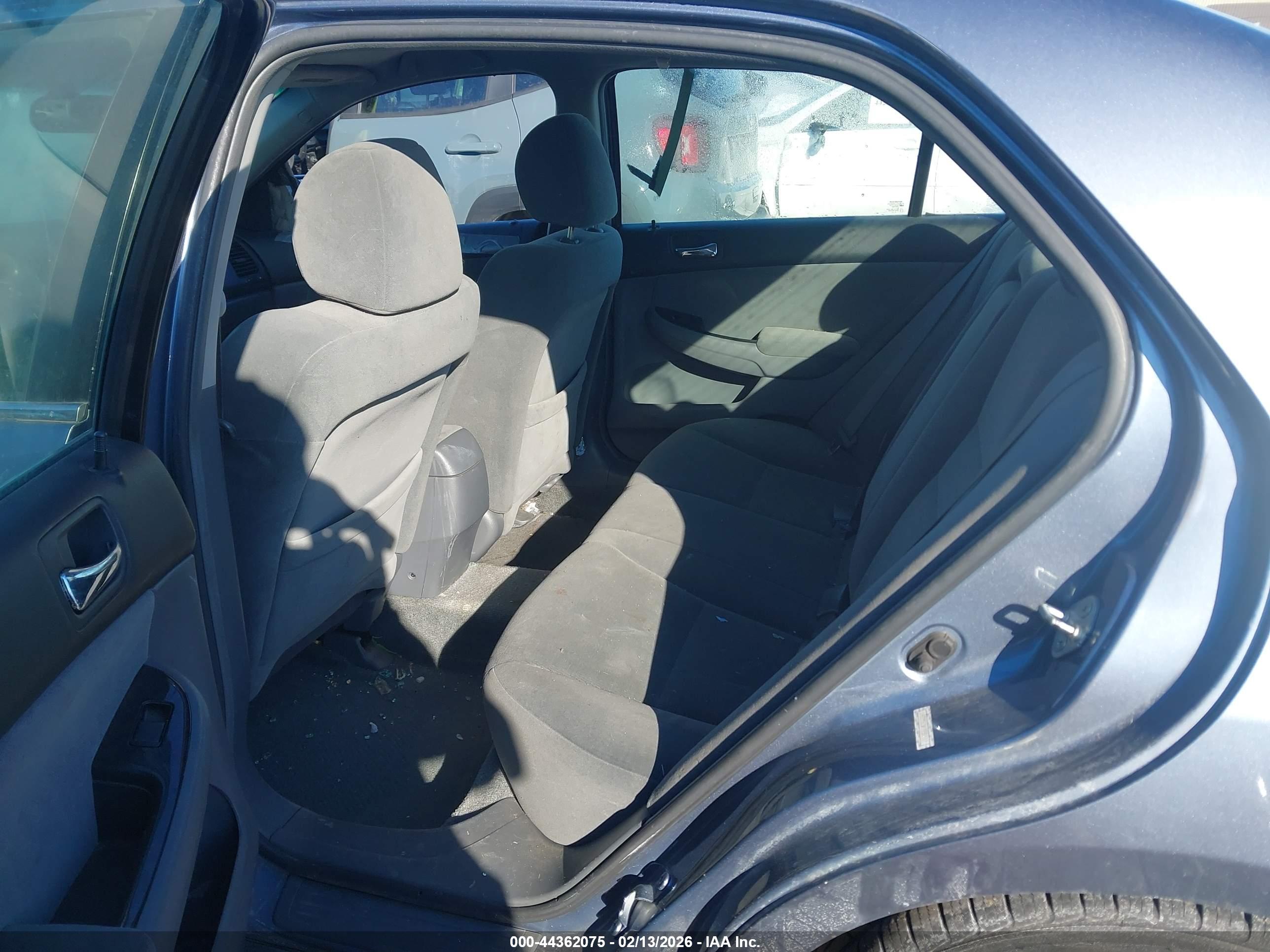 HONDA ACCORD image 8