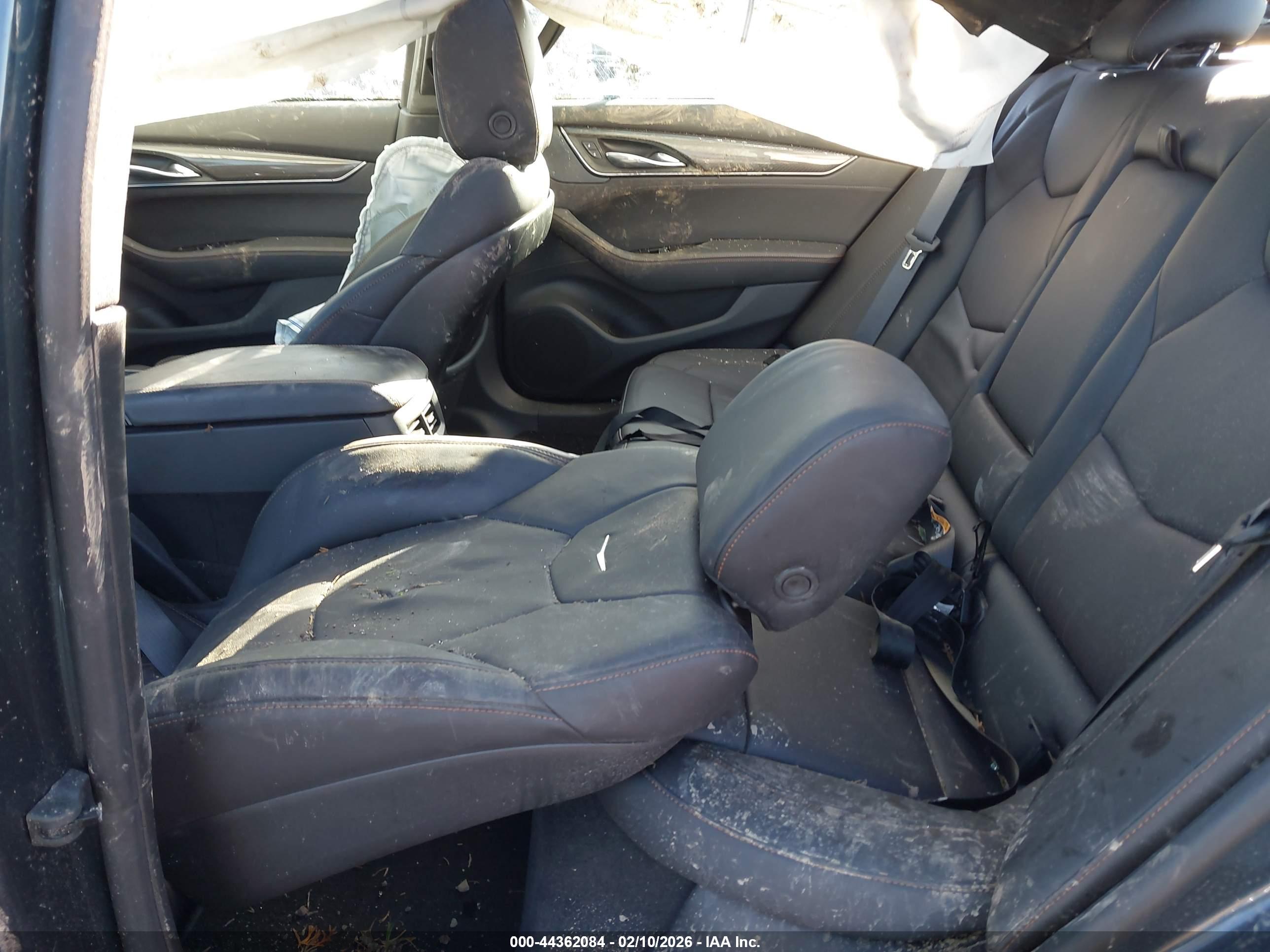 CADILLAC CT5 image 8