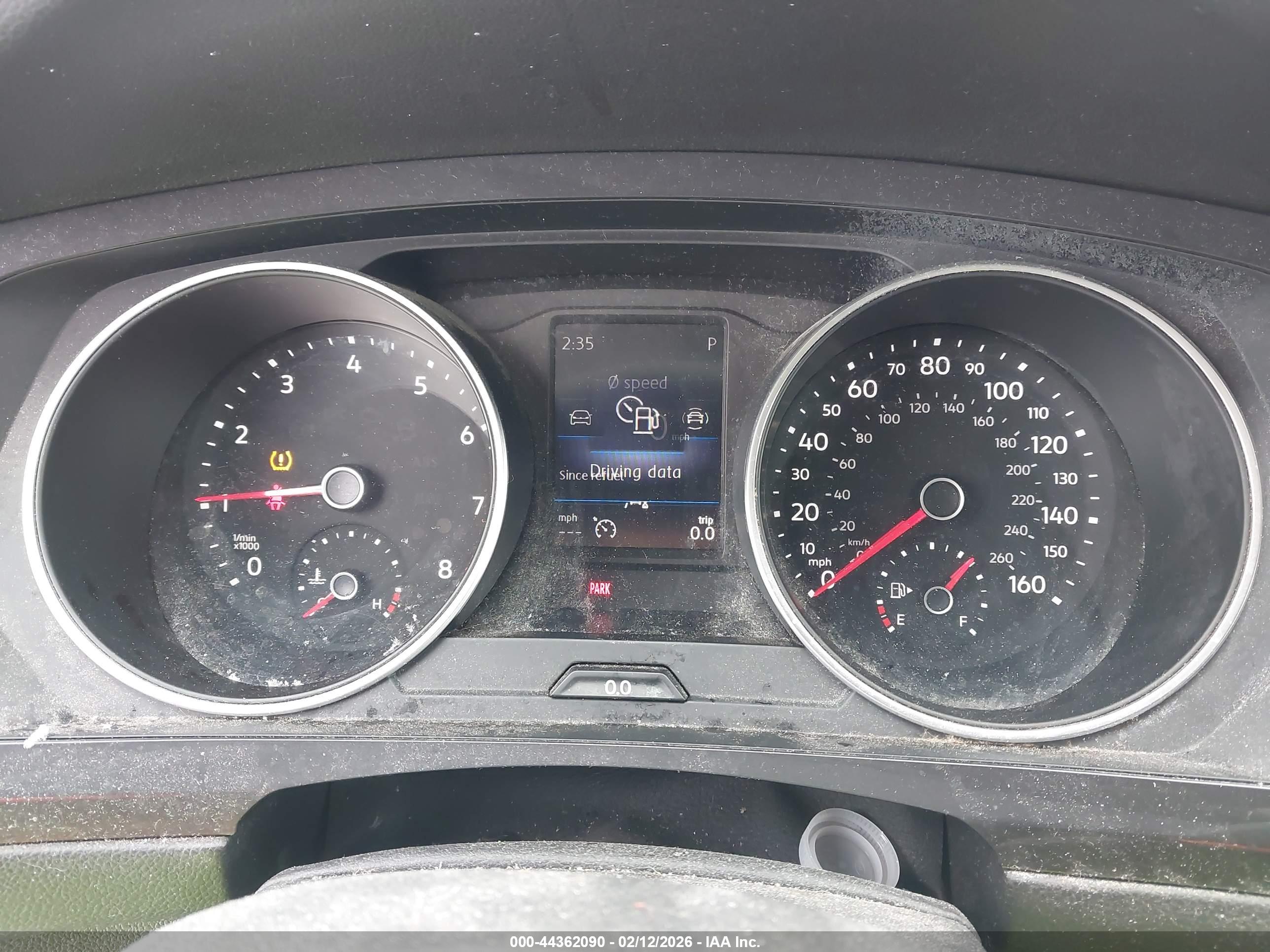 VOLKSWAGEN TIGUAN image 7