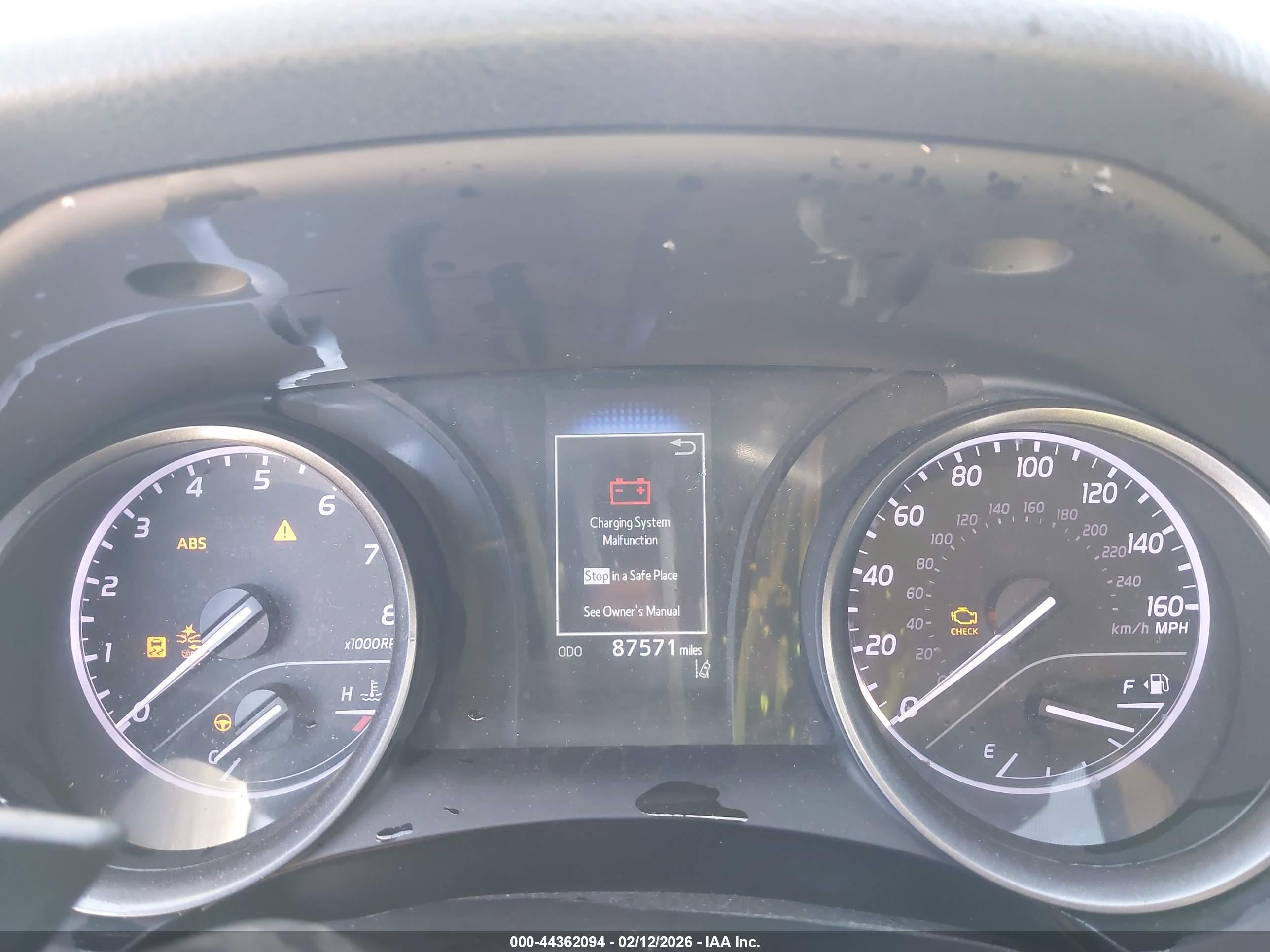 TOYOTA CAMRY image 7