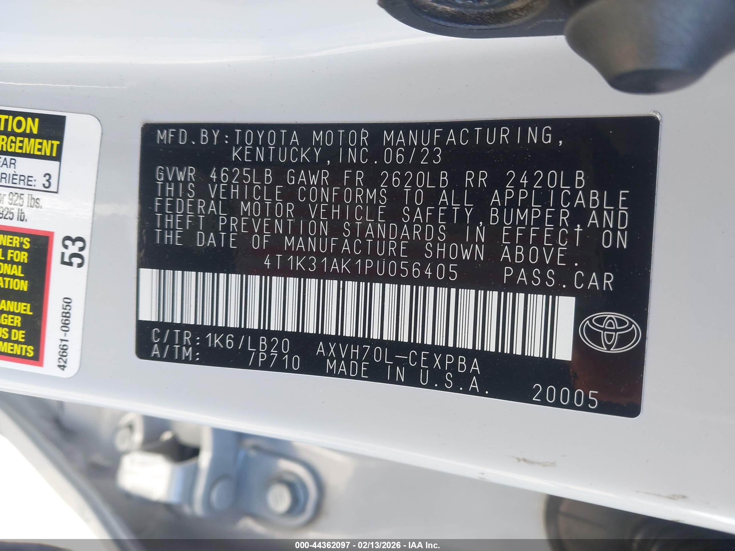 TOYOTA CAMRY image 9