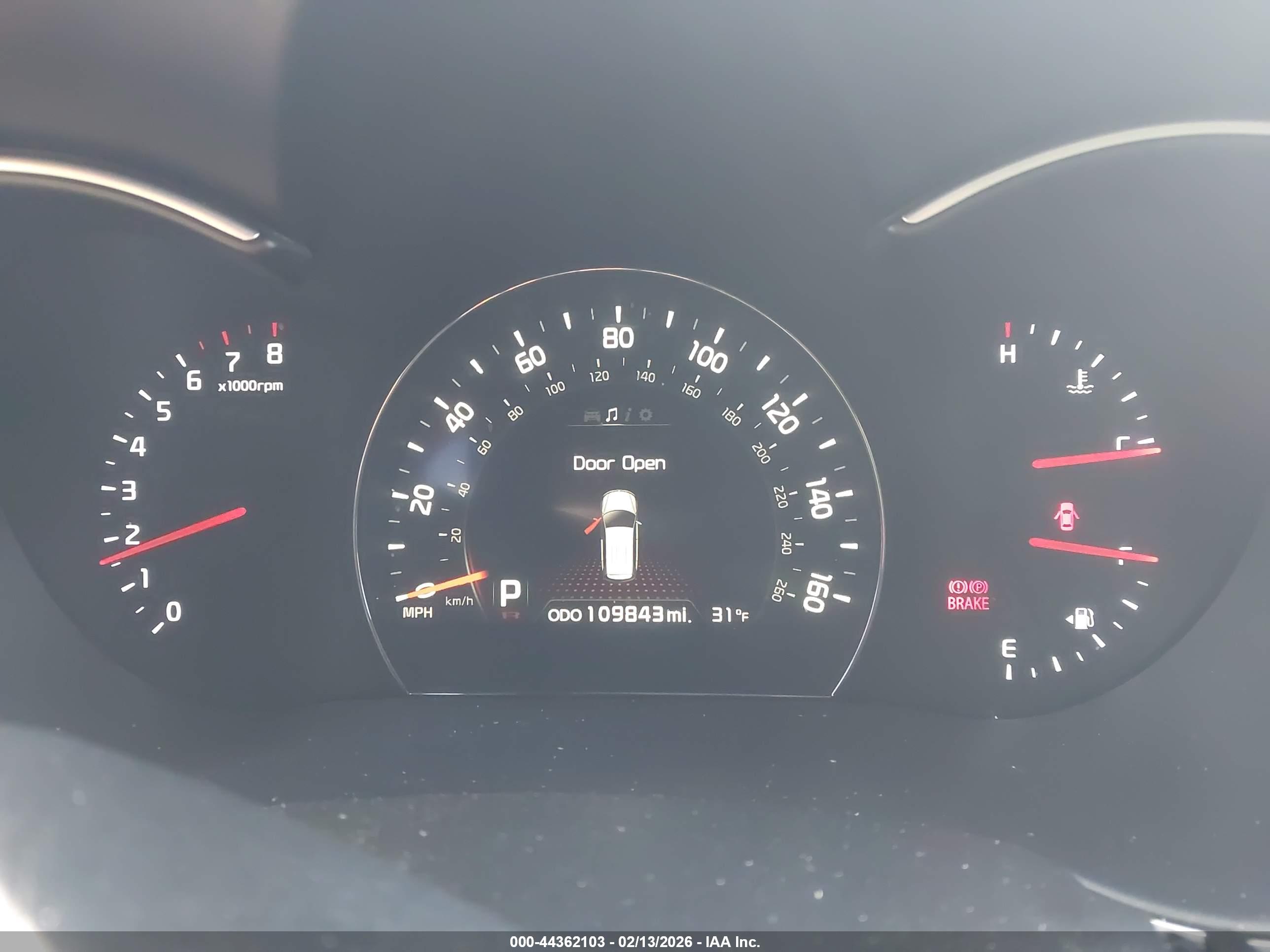 KIA SORENTO image 7