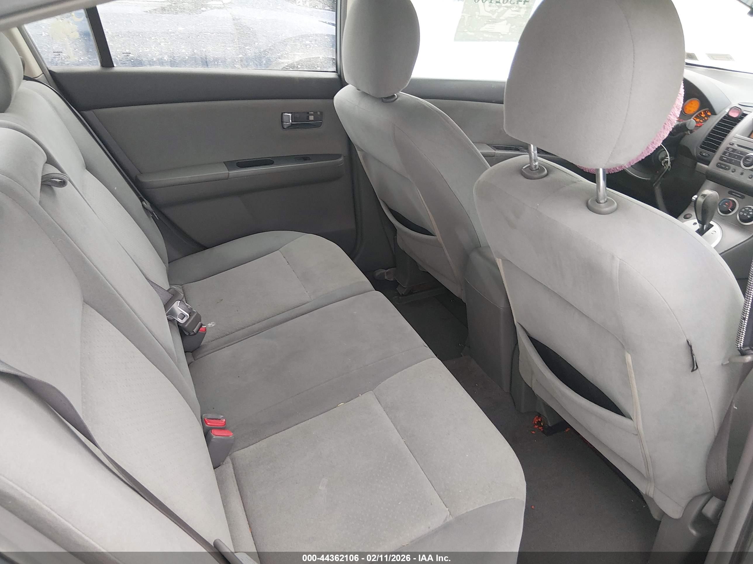 NISSAN SENTRA image 8