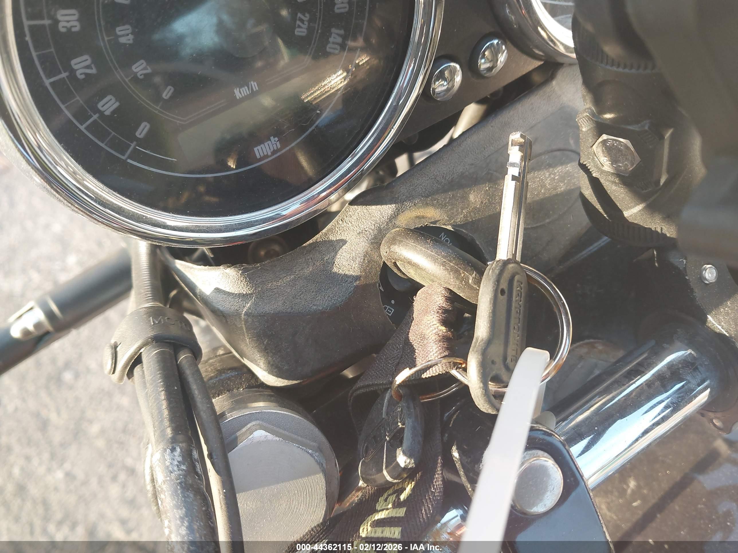 MOTO GUZZI image 11