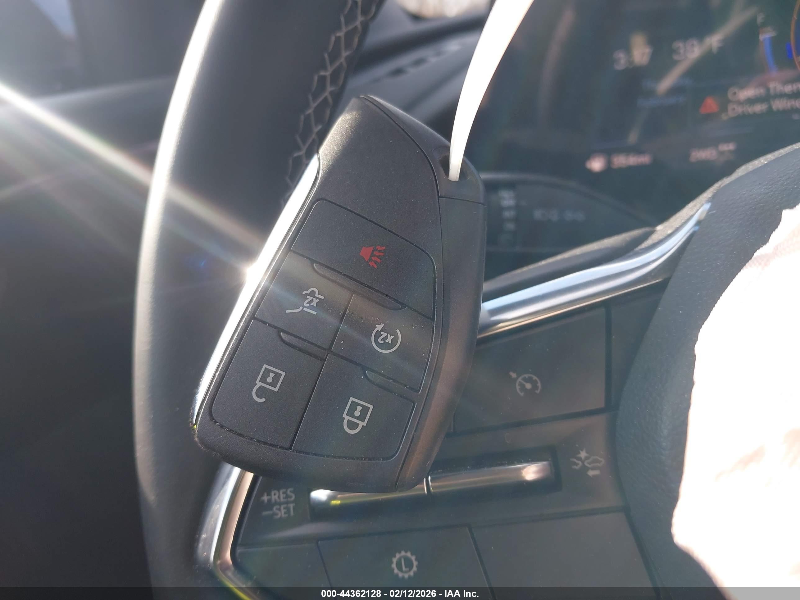 CHEVROLET TRAVERSE image 11