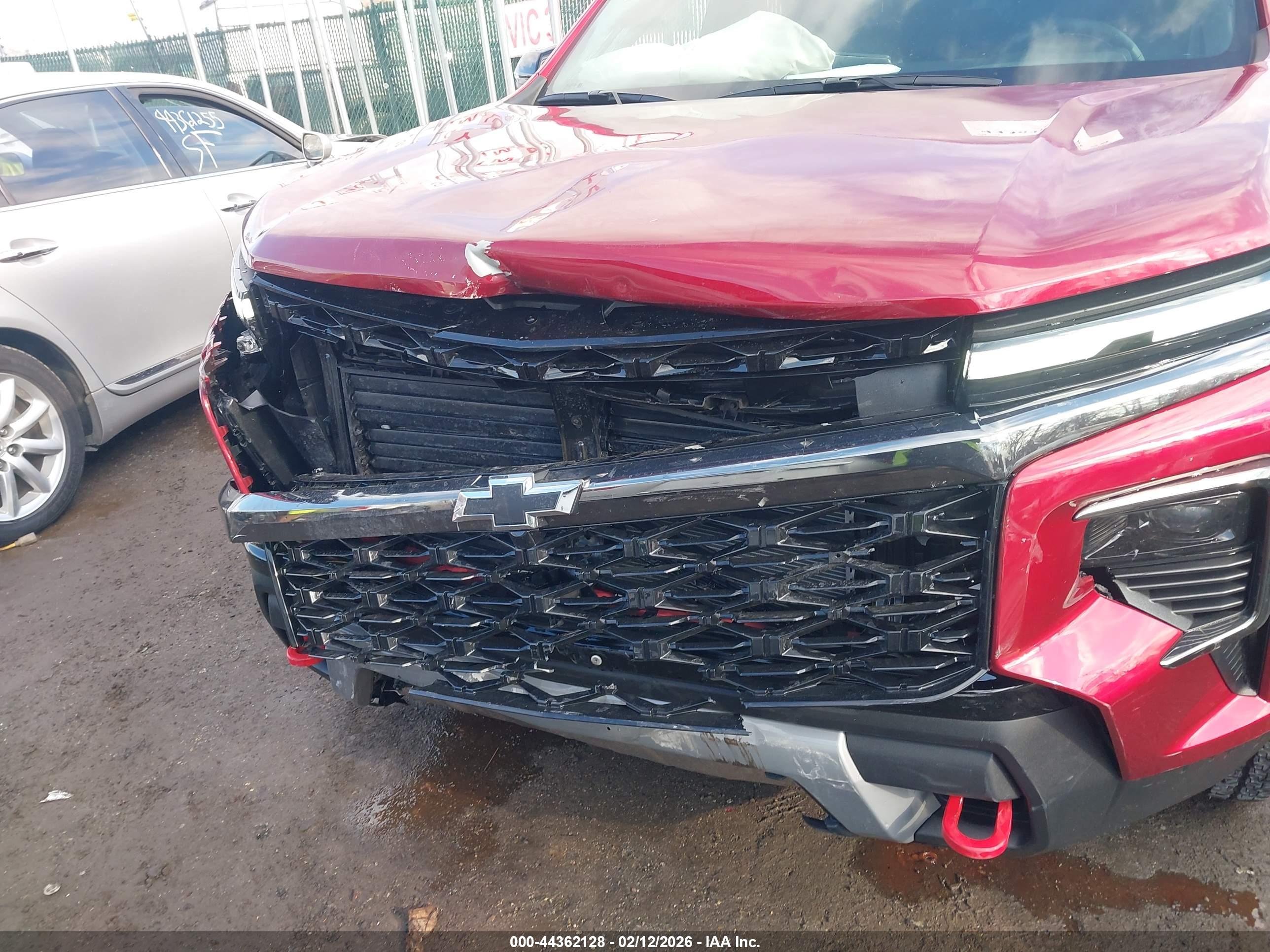 CHEVROLET TRAVERSE image 6