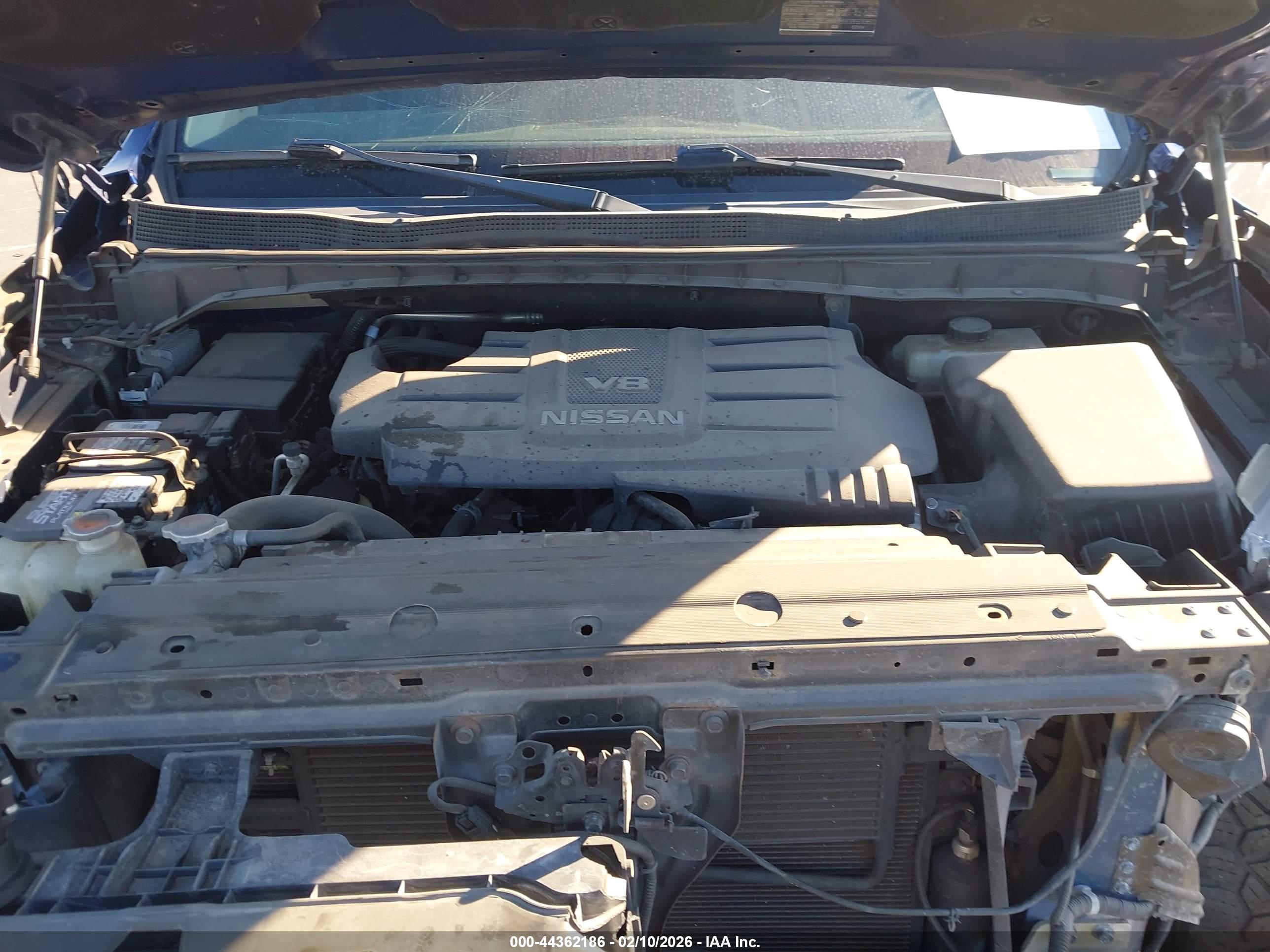 NISSAN TITAN image 10