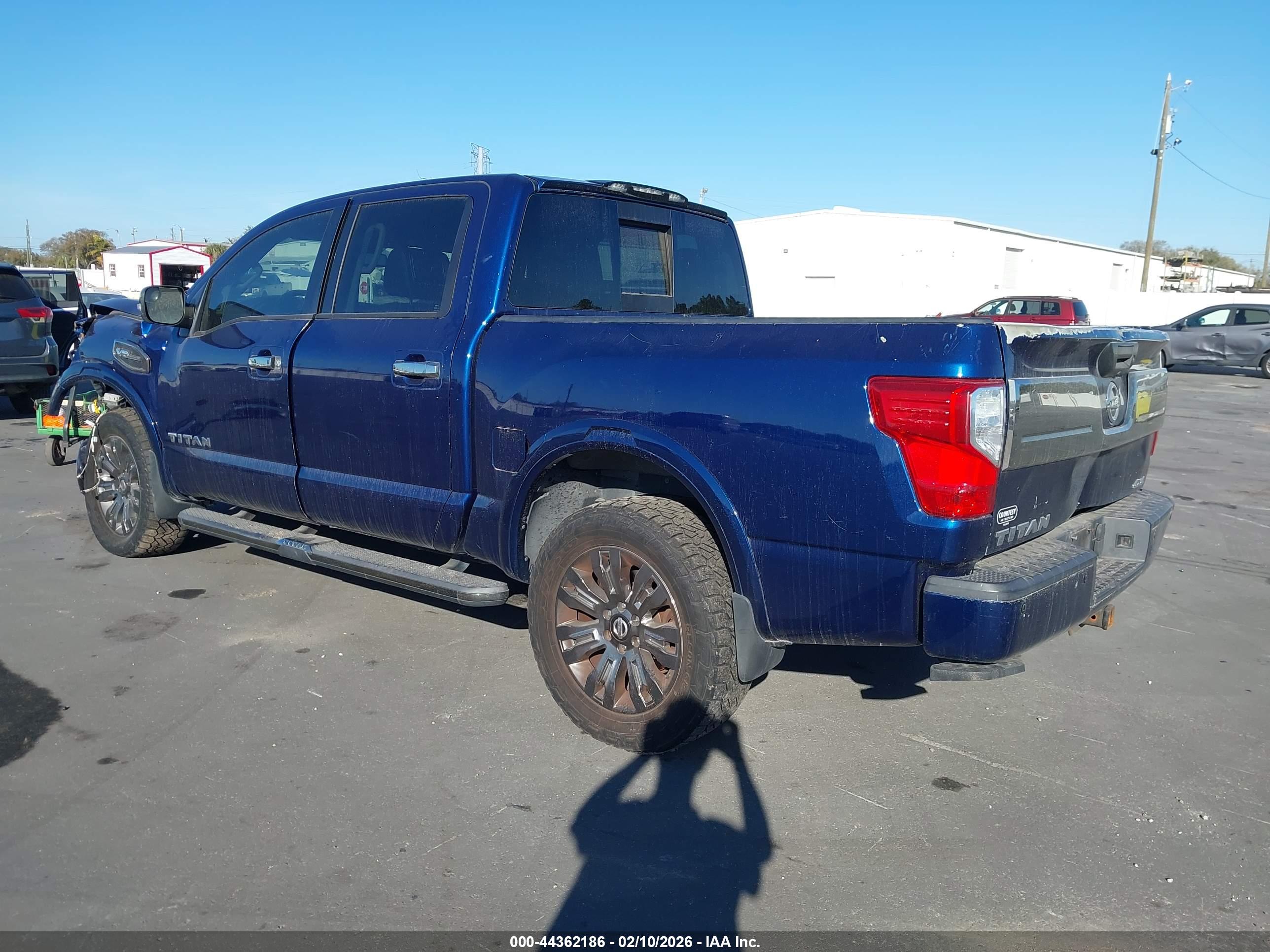 NISSAN TITAN image 3